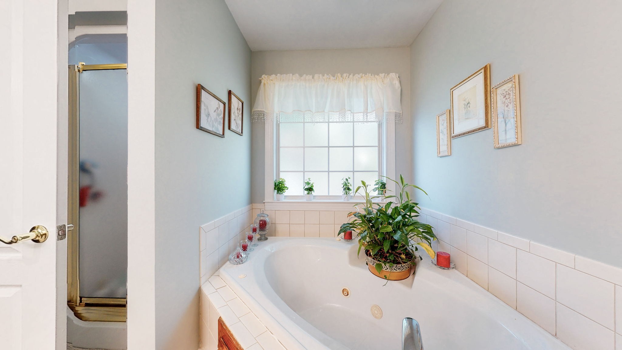113 Stonegate Cir