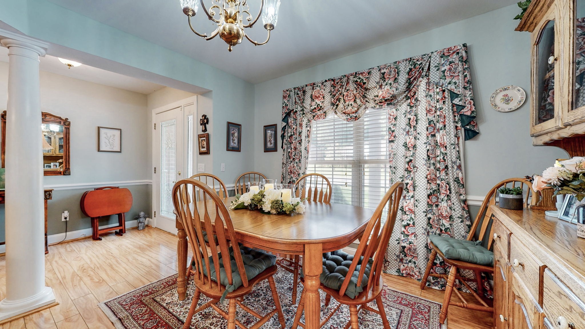 113 Stonegate Cir