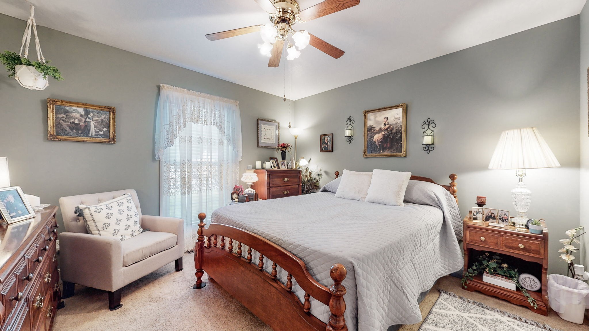 113 Stonegate Cir