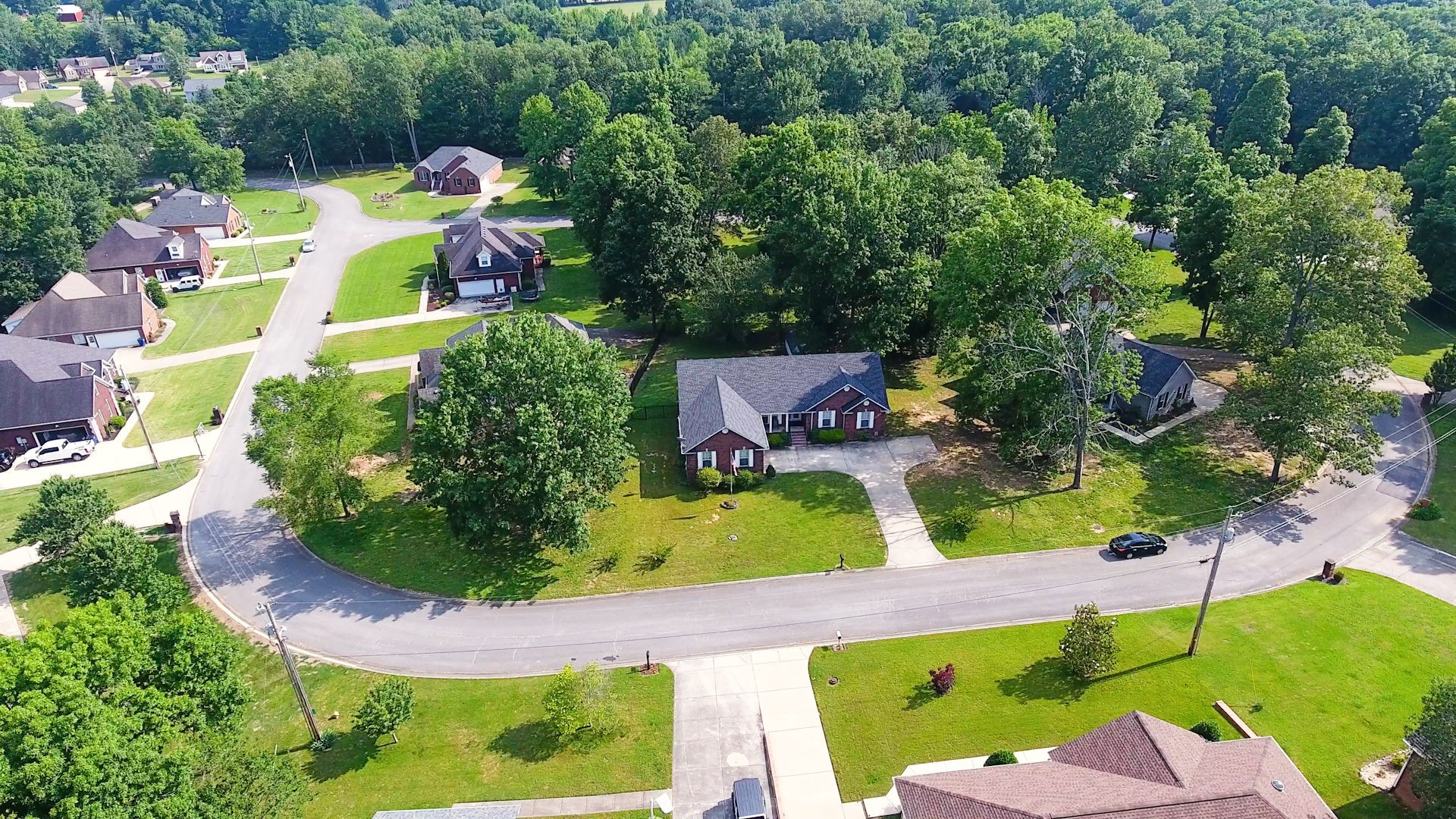 113 Stonegate Cir