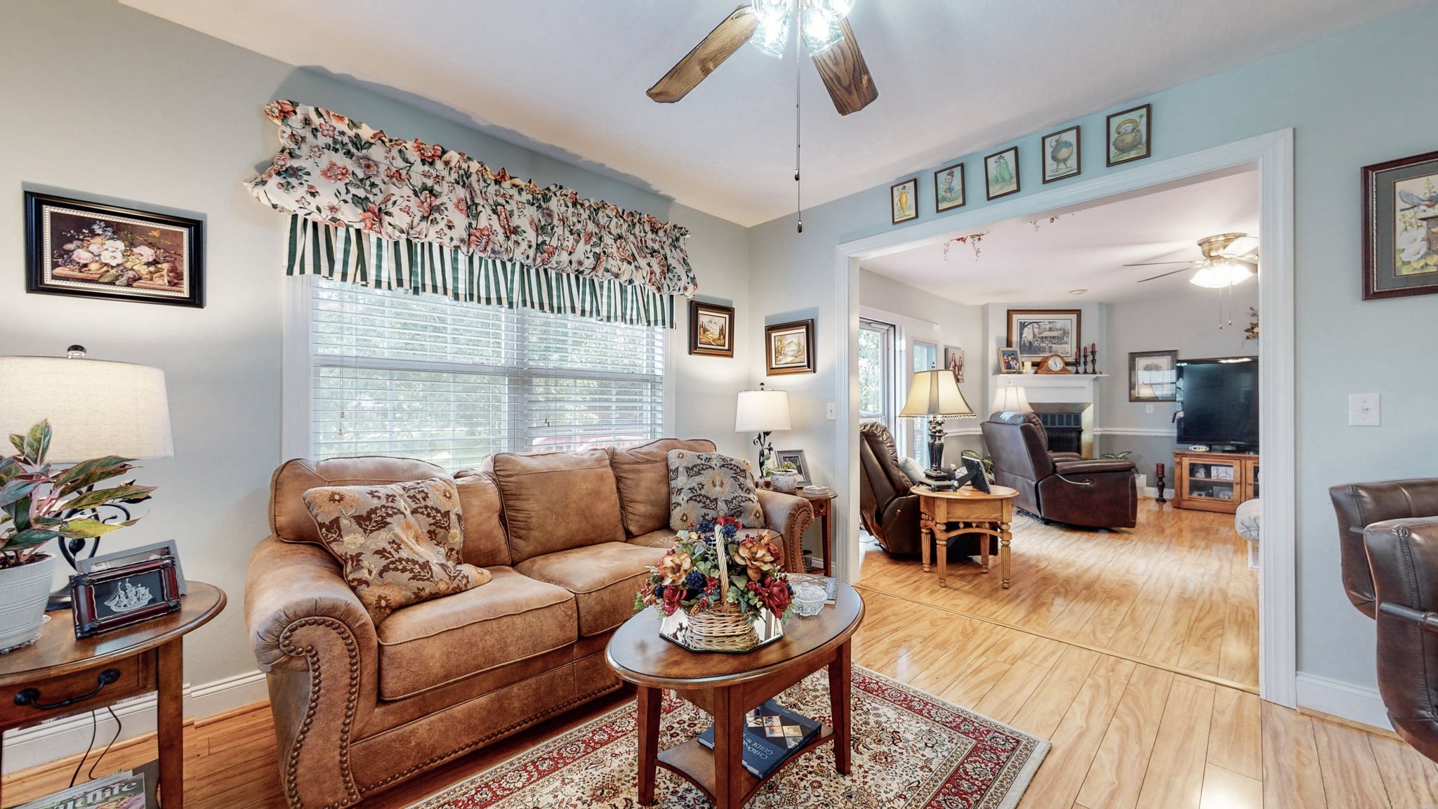 113 Stonegate Cir
