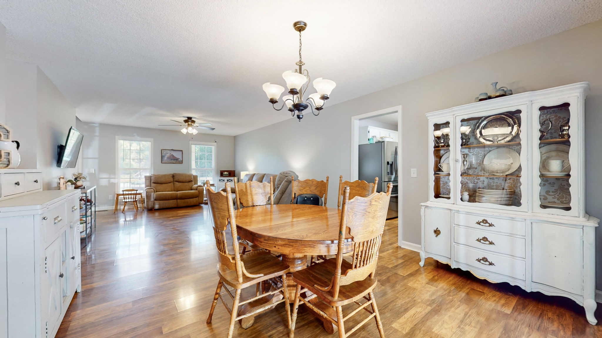 207 Amanda Dr