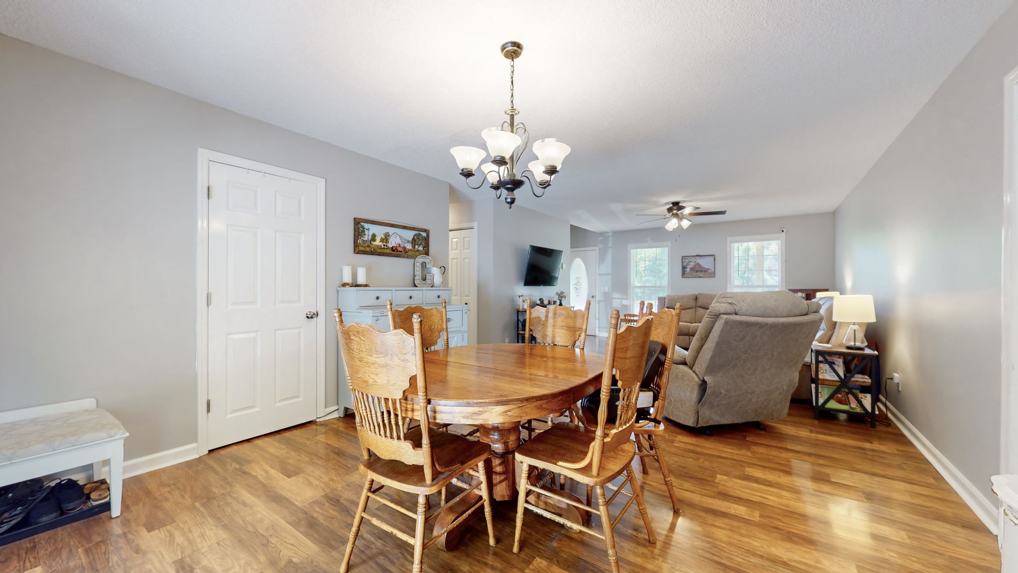 207 Amanda Dr