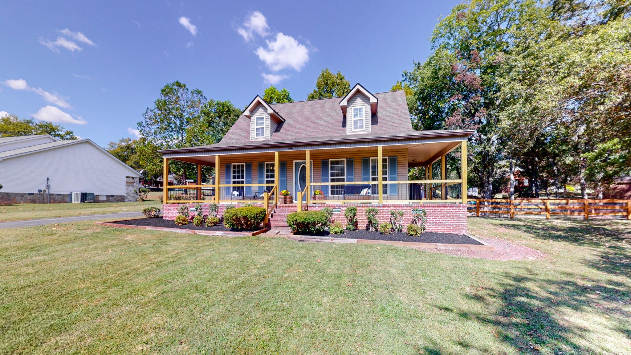 207 Amanda Dr