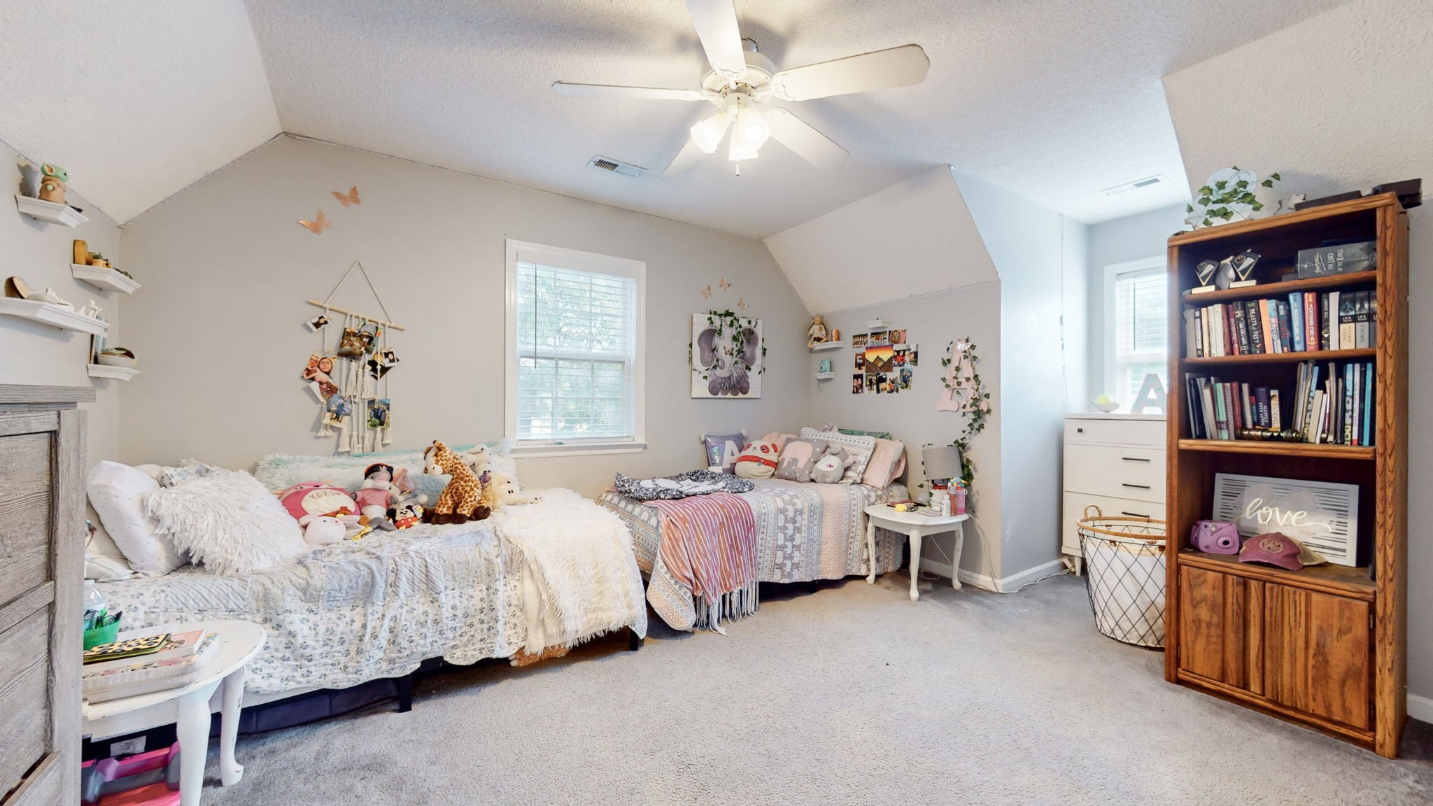 207 Amanda Dr