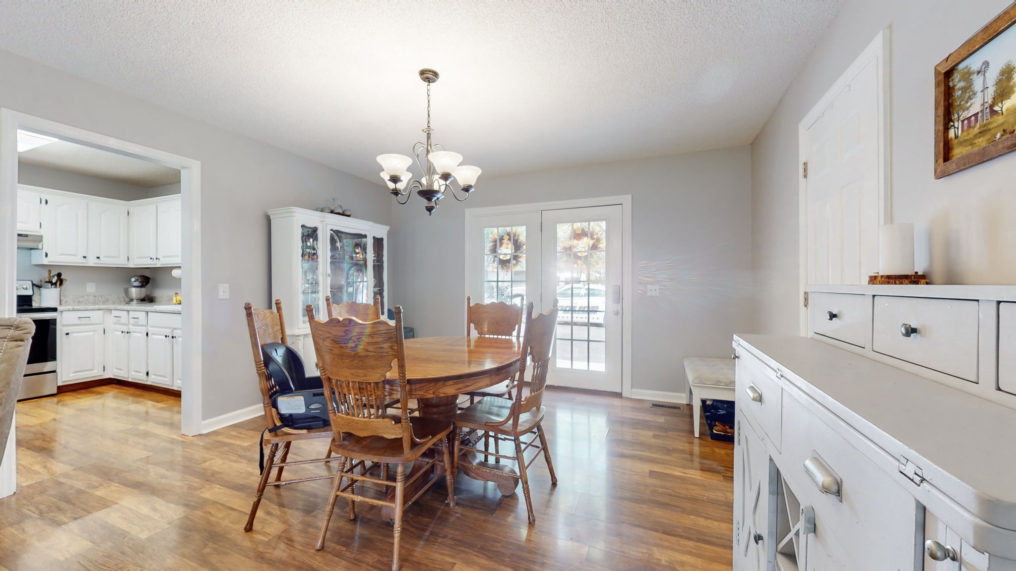 207 Amanda Dr