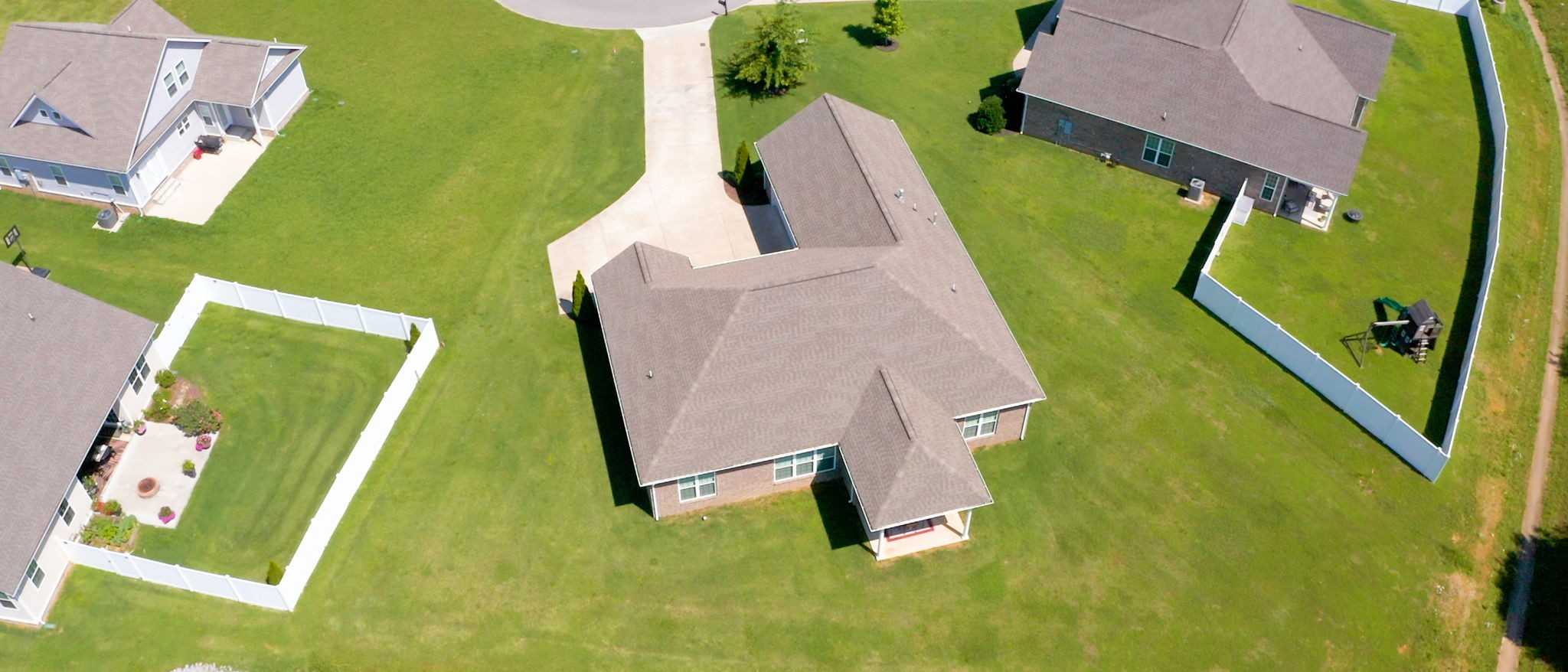 102 Rochester Dr