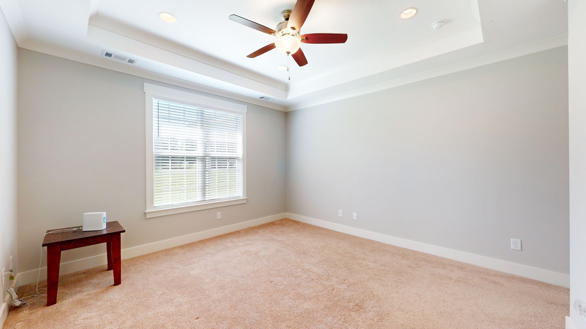 102 Rochester Dr