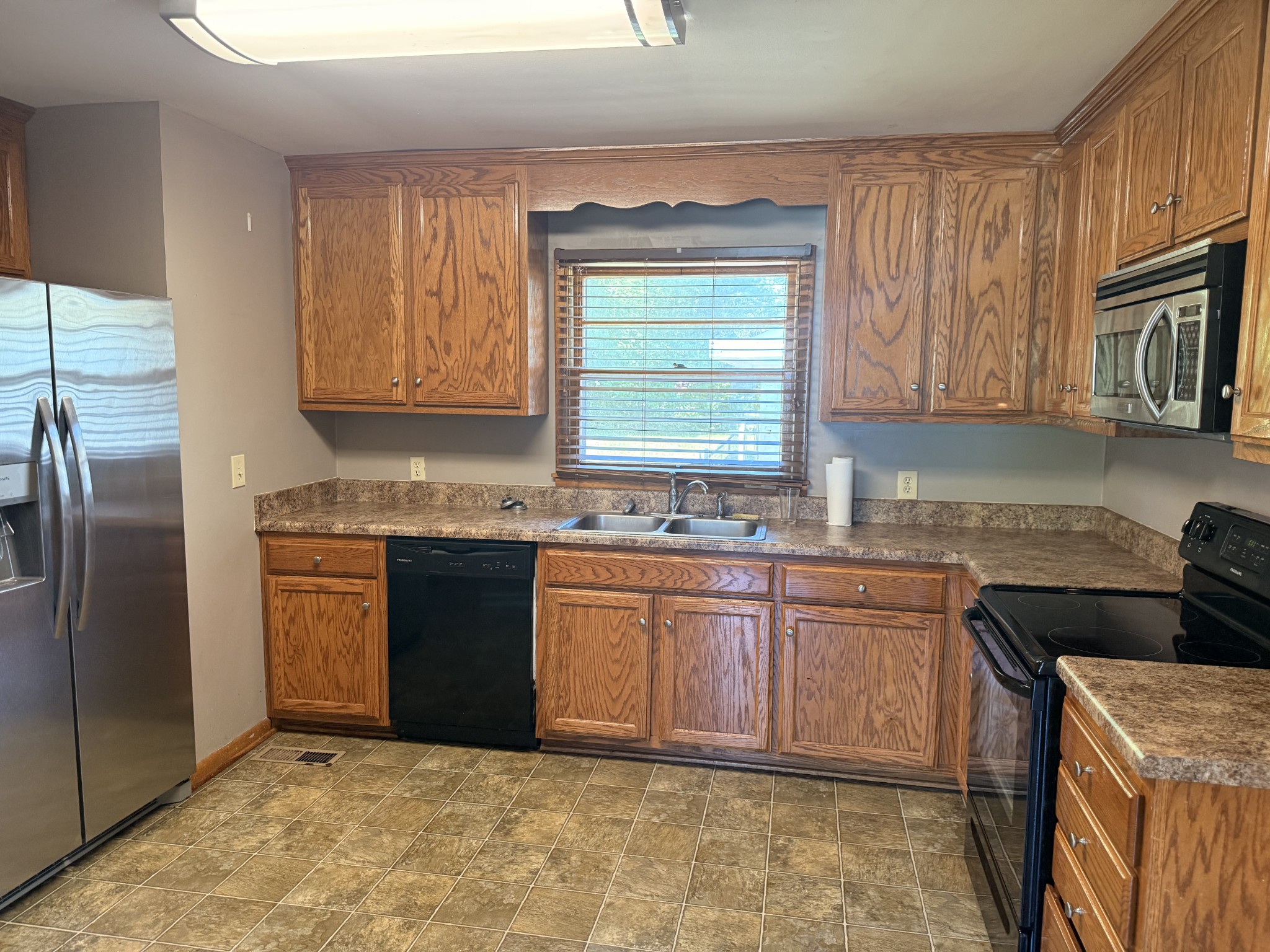 903 Shelbyview Dr