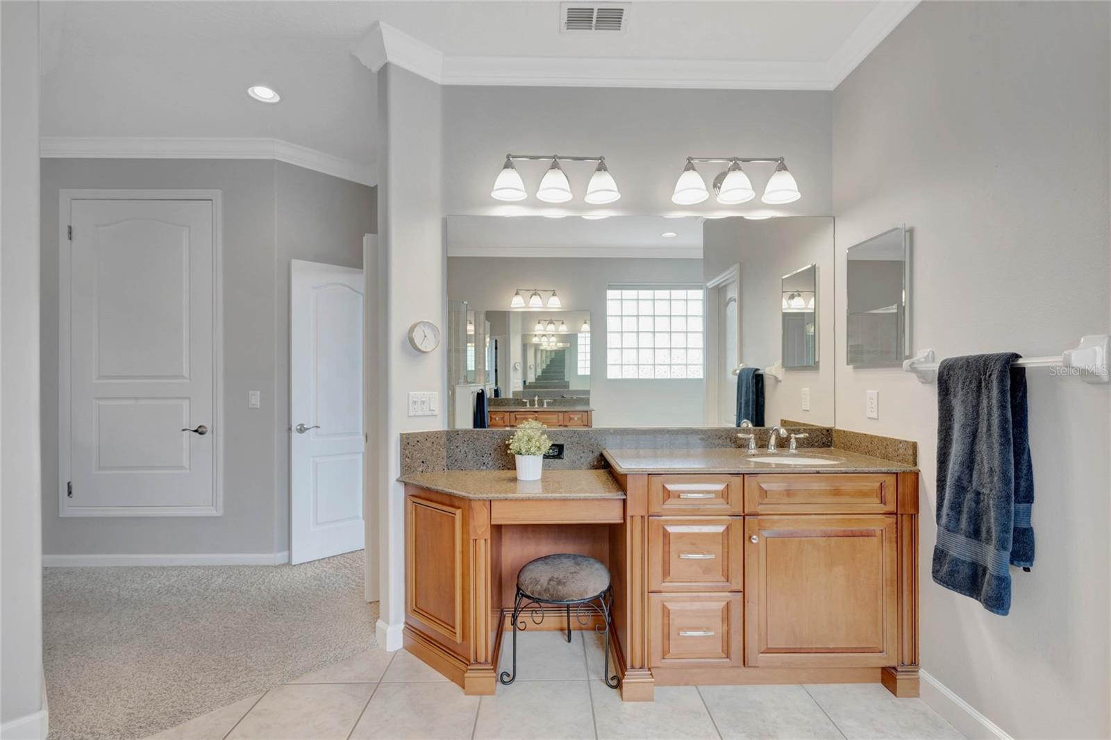 2057 HARBOR COVE WAY