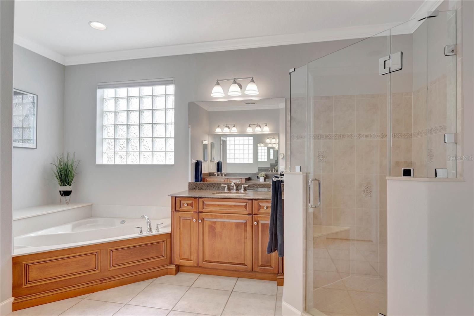 2057 HARBOR COVE WAY