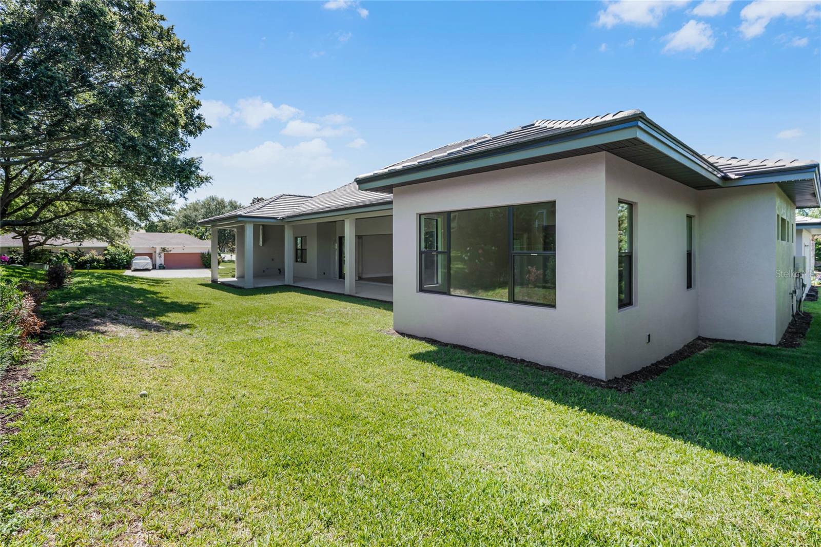 705 LARGOVISTA DR