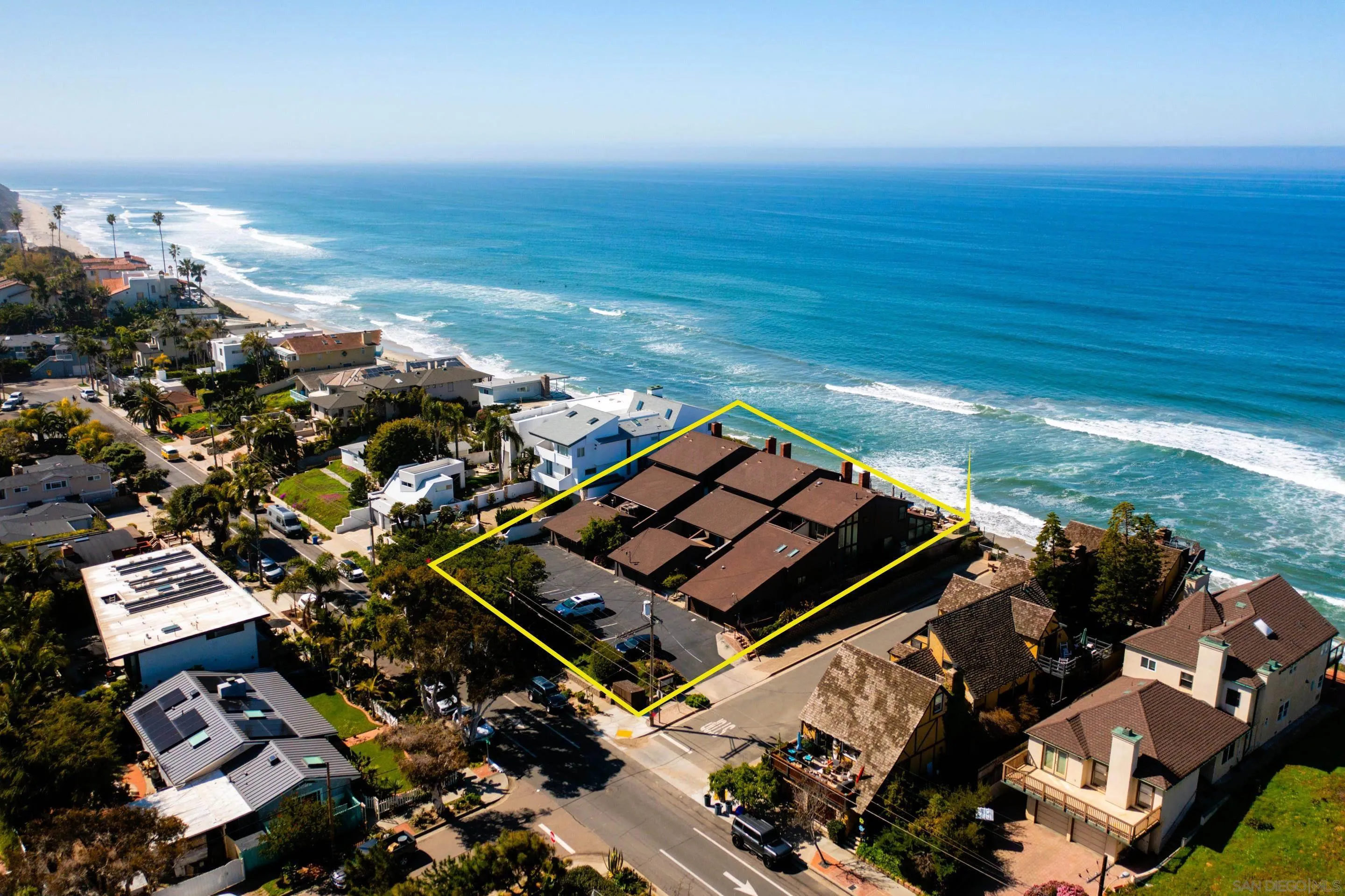 Aerial view of 194 Neptune Ave-Encinitas, CA 92024-Leucadia-highlighting property boundary lines, oceanfront location, and surrounding coastal development