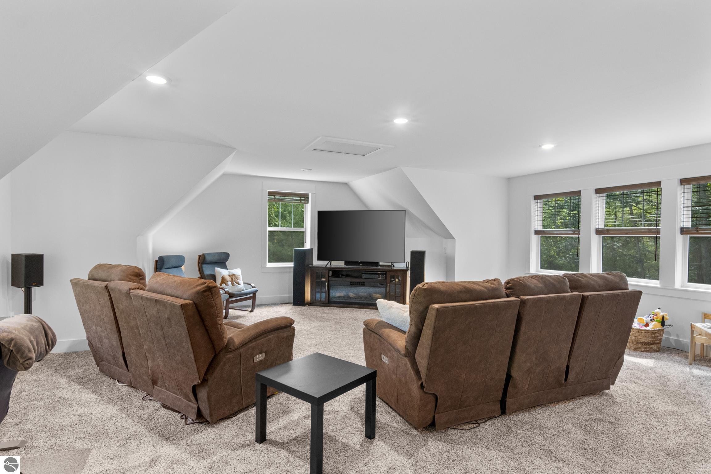 6504 Deepwater Point Road