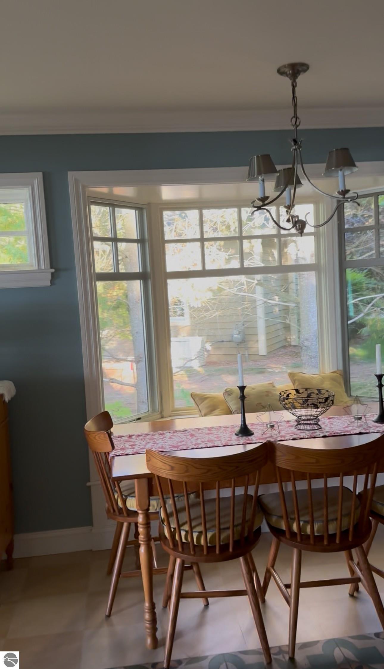 8751 Woodridge Drive