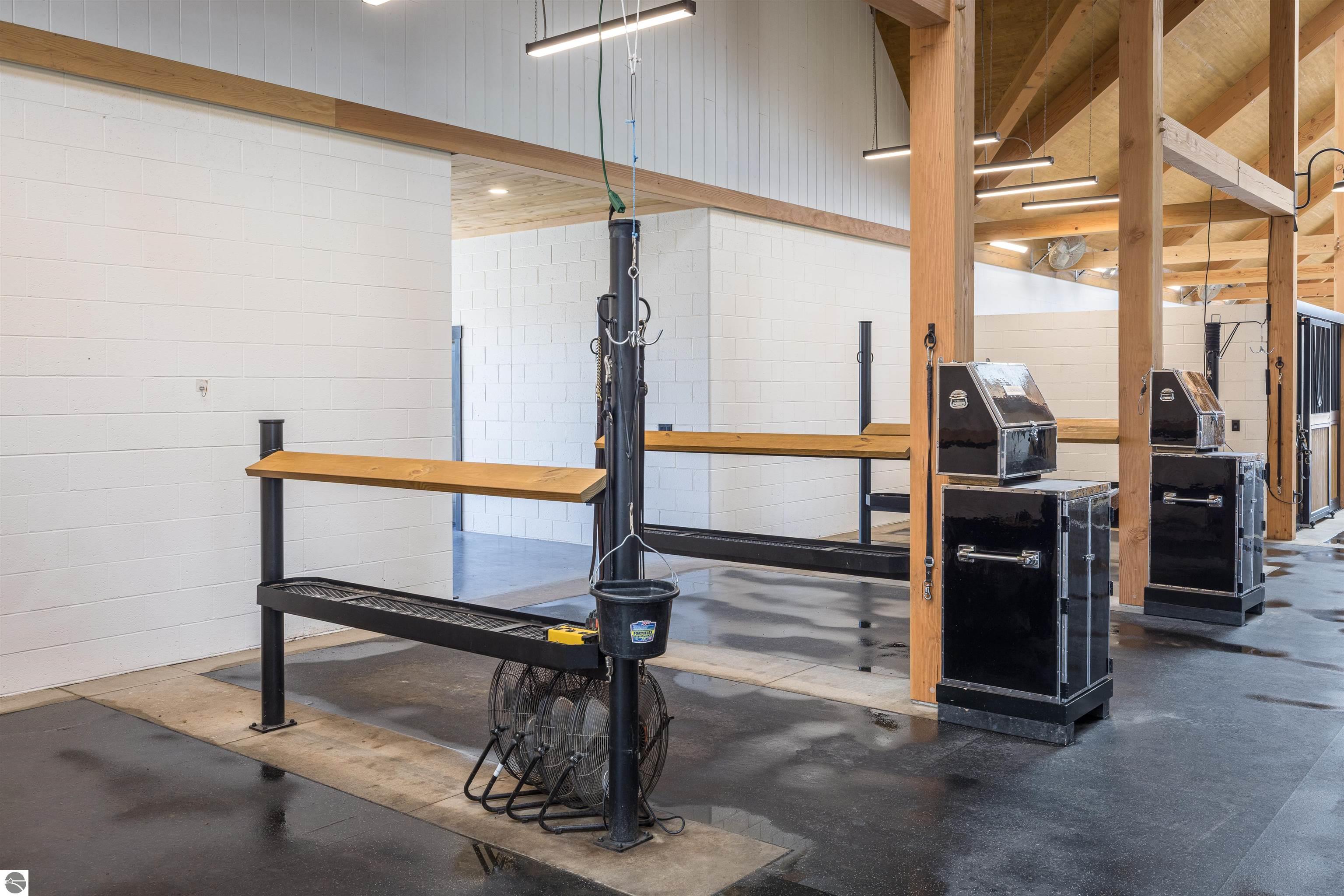 6625 Grand Prix Drive