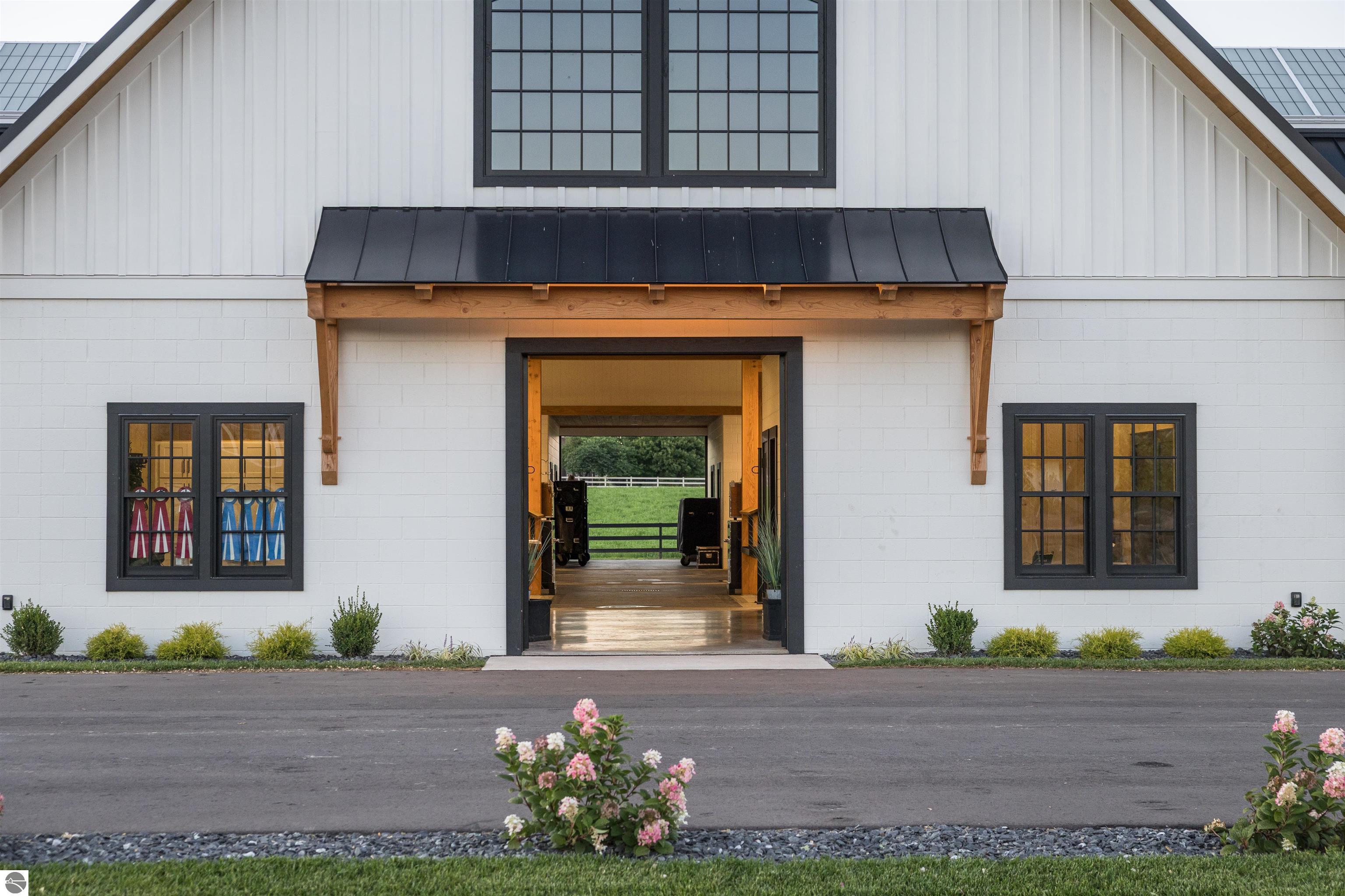 6625 Grand Prix Drive