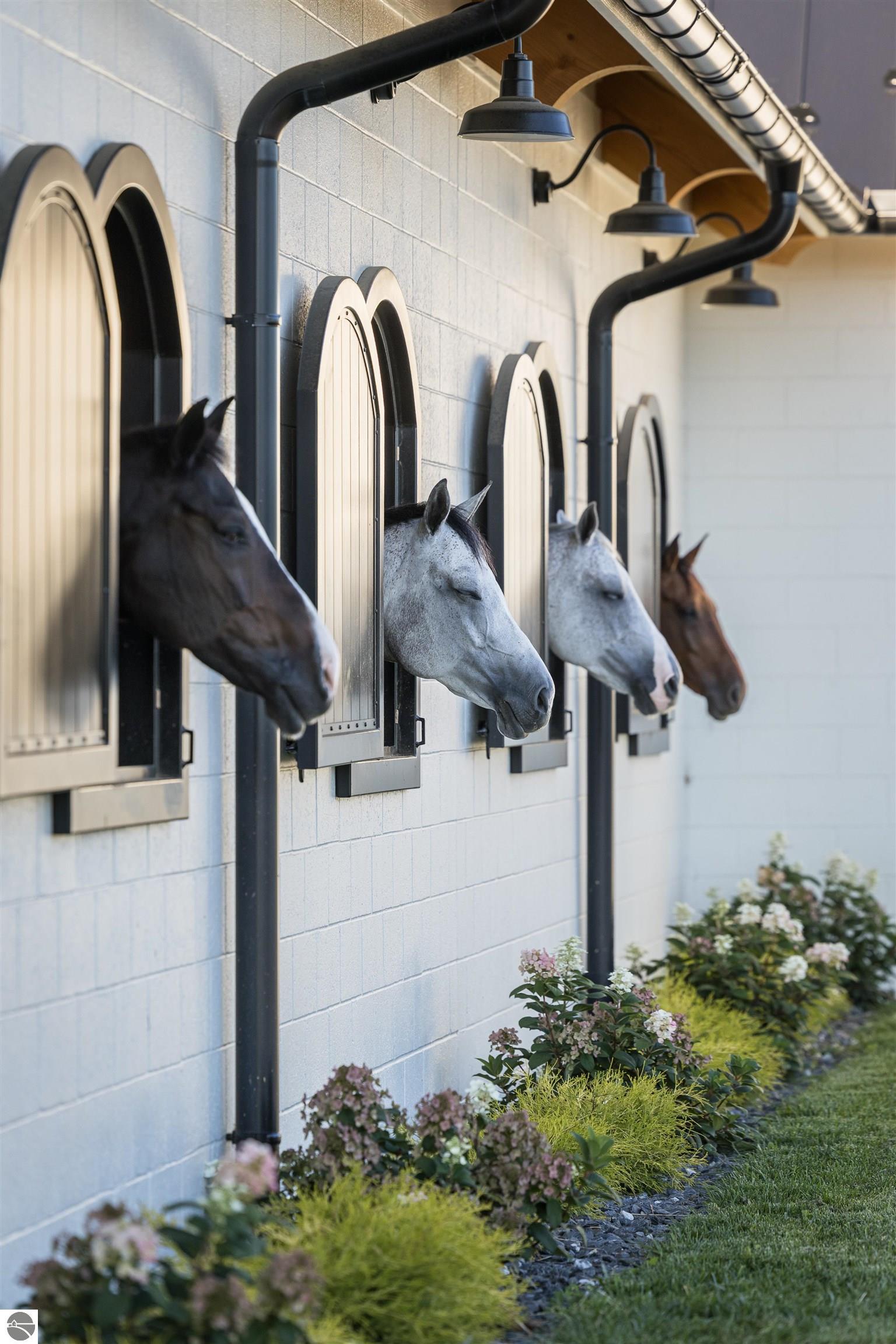 6625 Grand Prix Drive