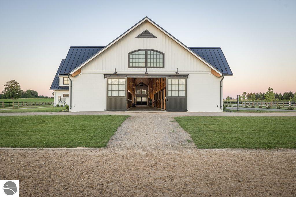 6625 Grand Prix Drive