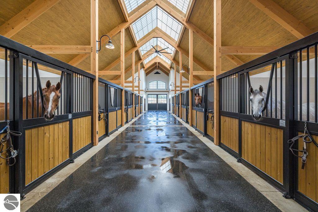 6625 Grand Prix Drive