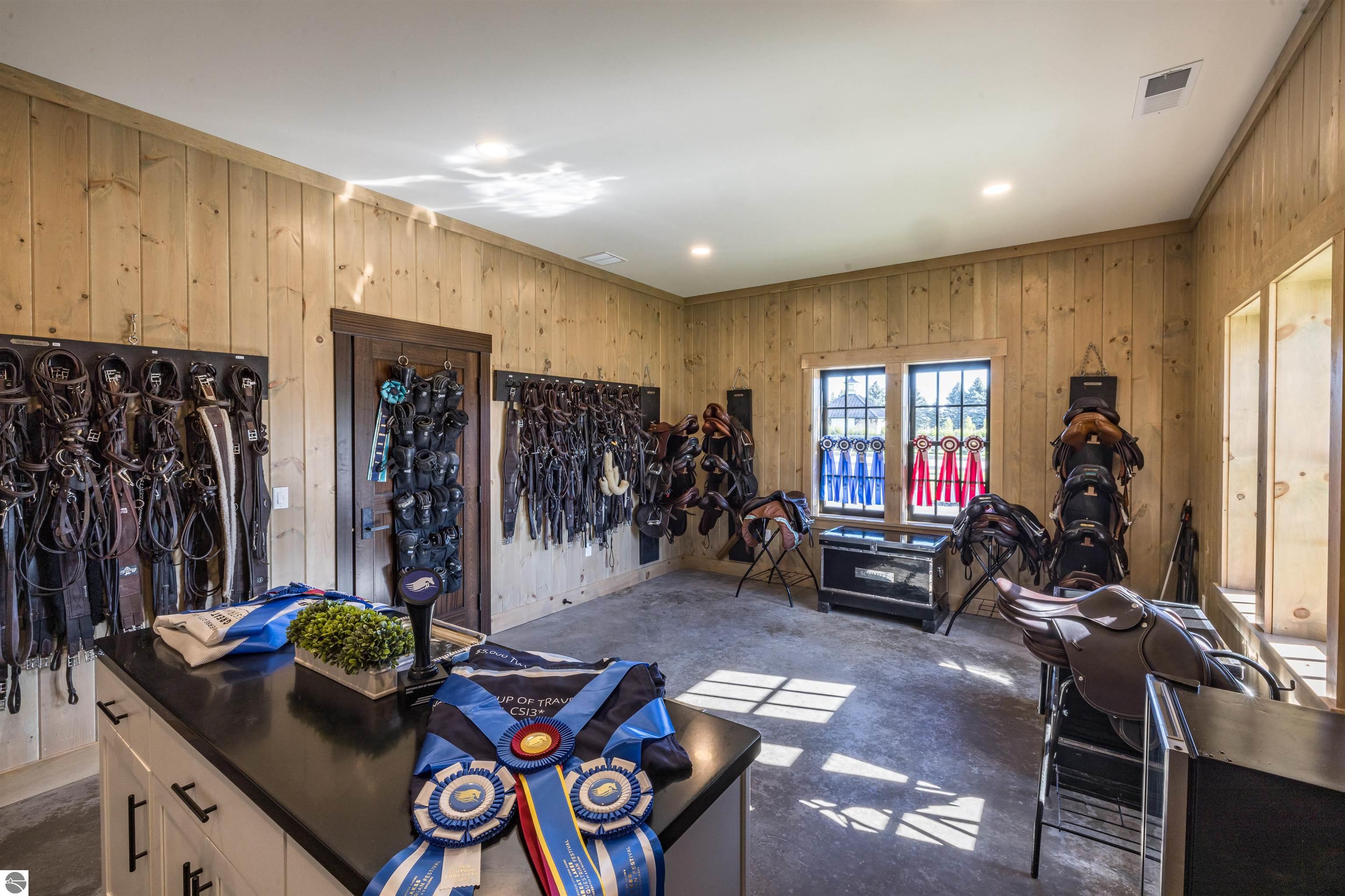 6625 Grand Prix Drive