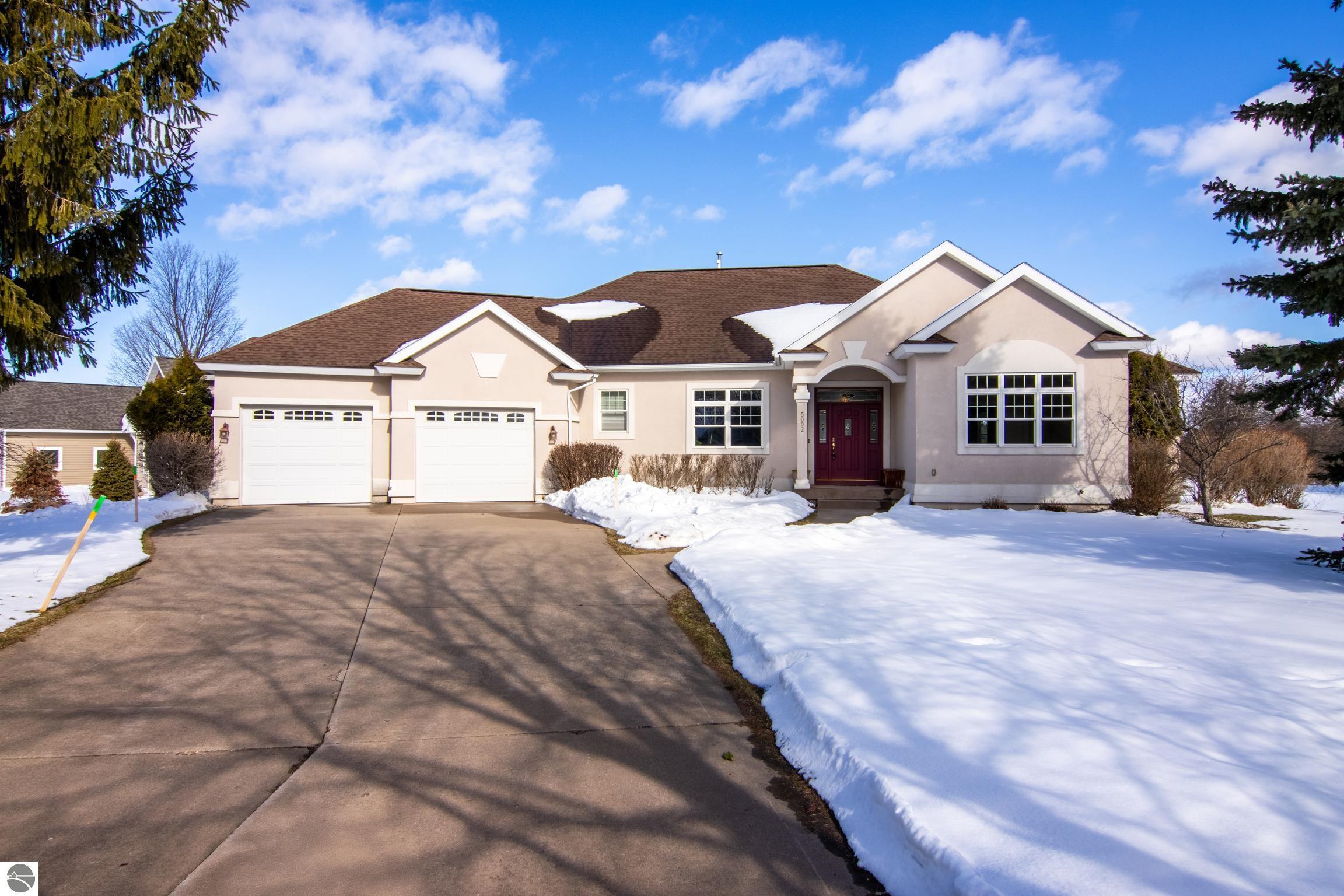 5002 Arrowhead Circle