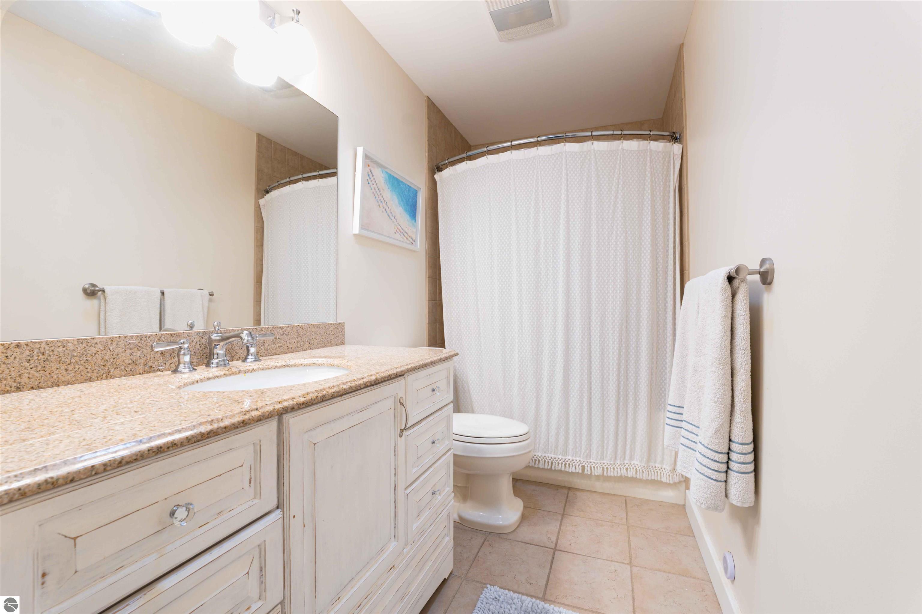 9459 N Long Lake Road