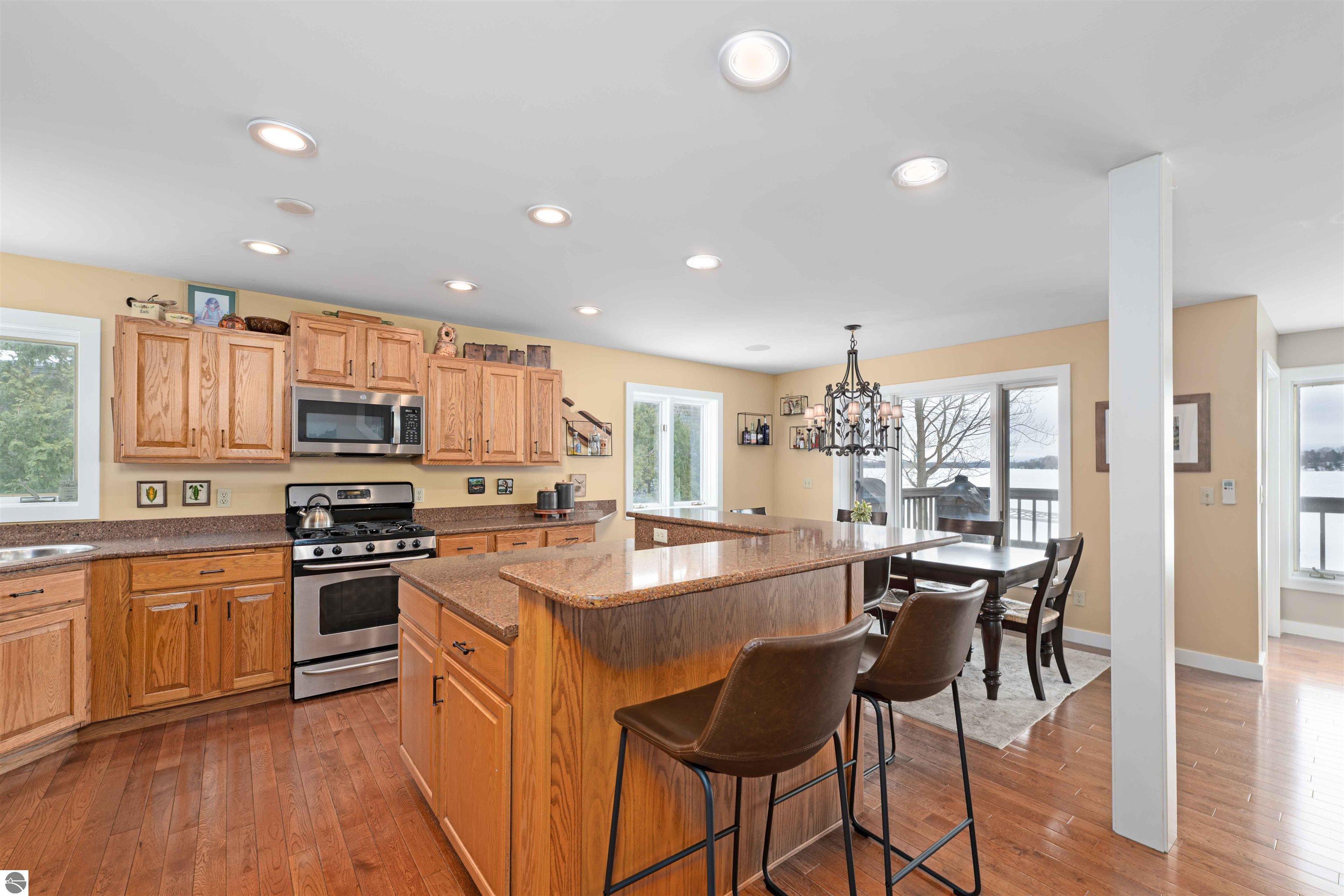 9459 N Long Lake Road