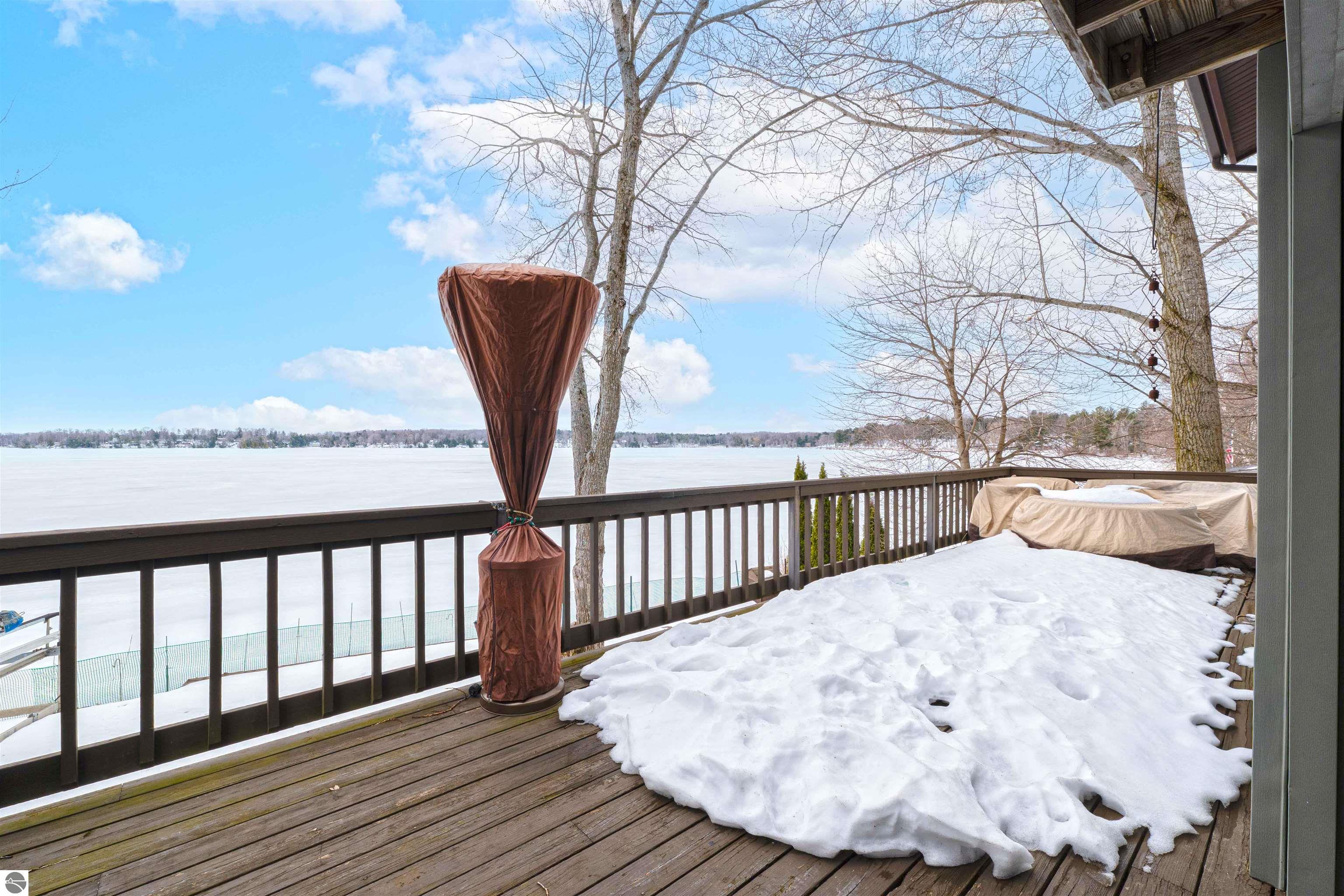 9459 N Long Lake Road