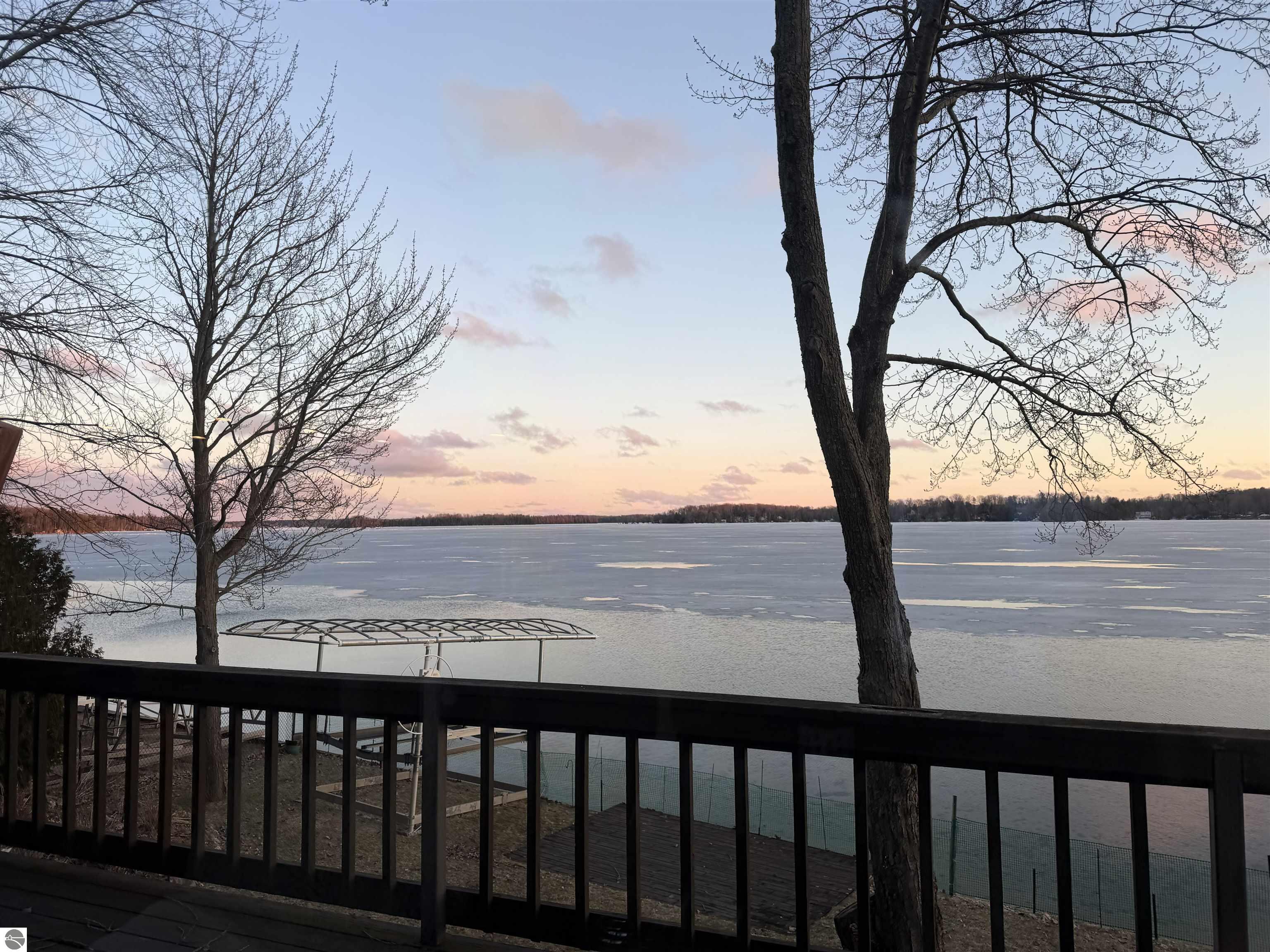 9459 N Long Lake Road