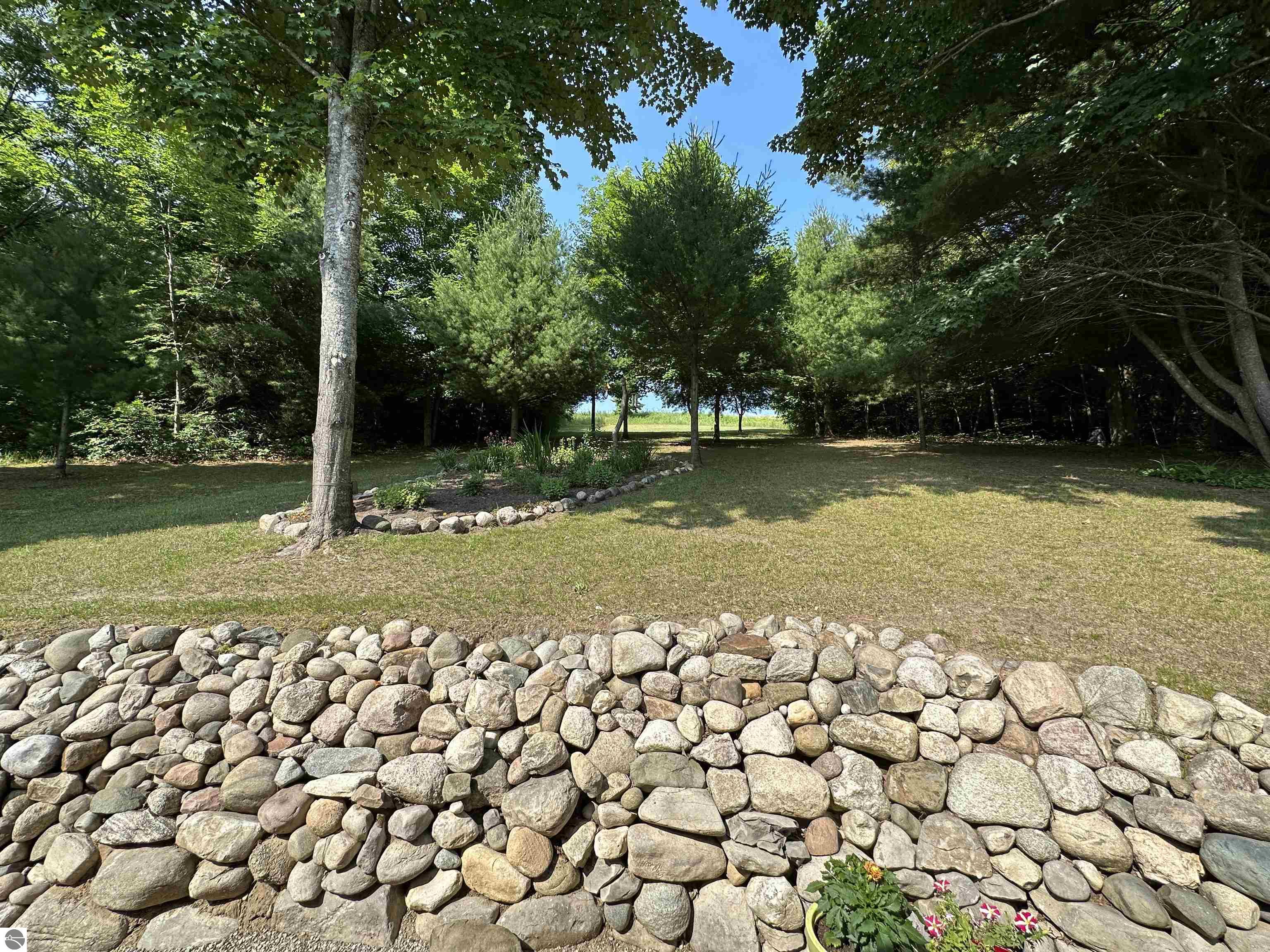 8350 E Horn Road