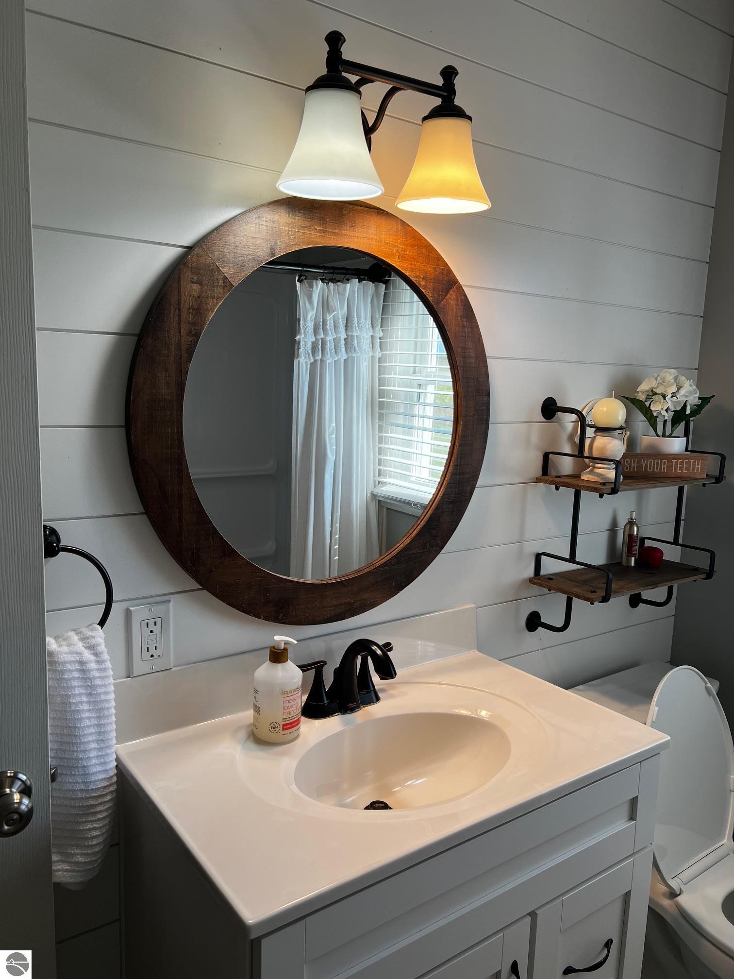 9741 Bates
