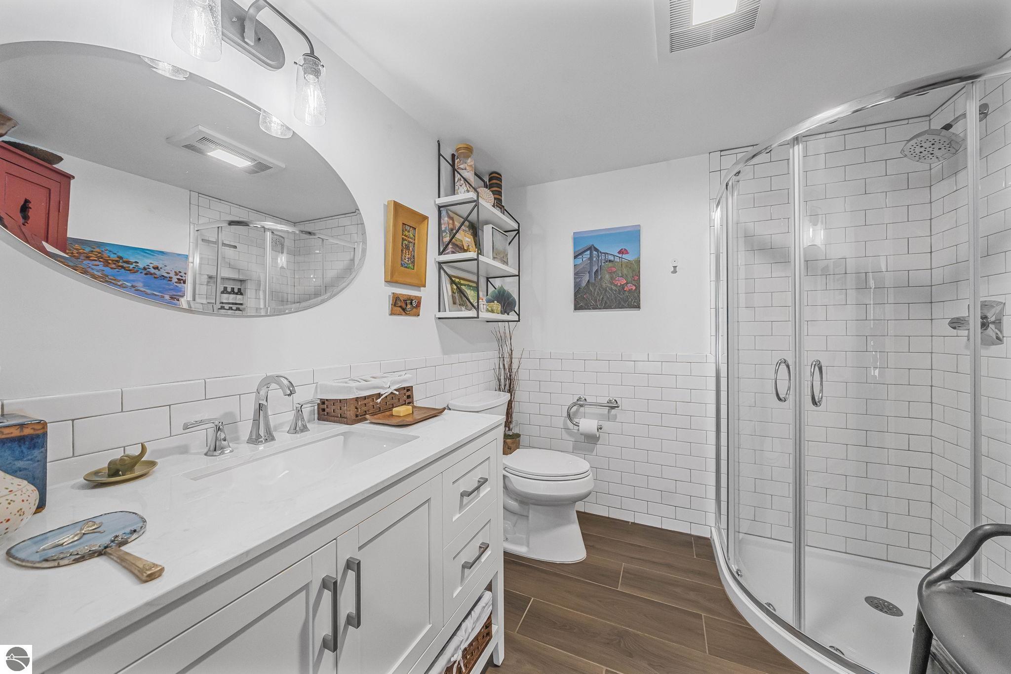 334 W Twelfth Street