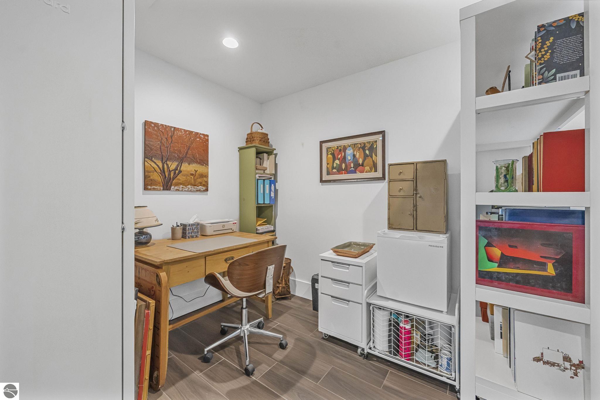 334 W Twelfth Street