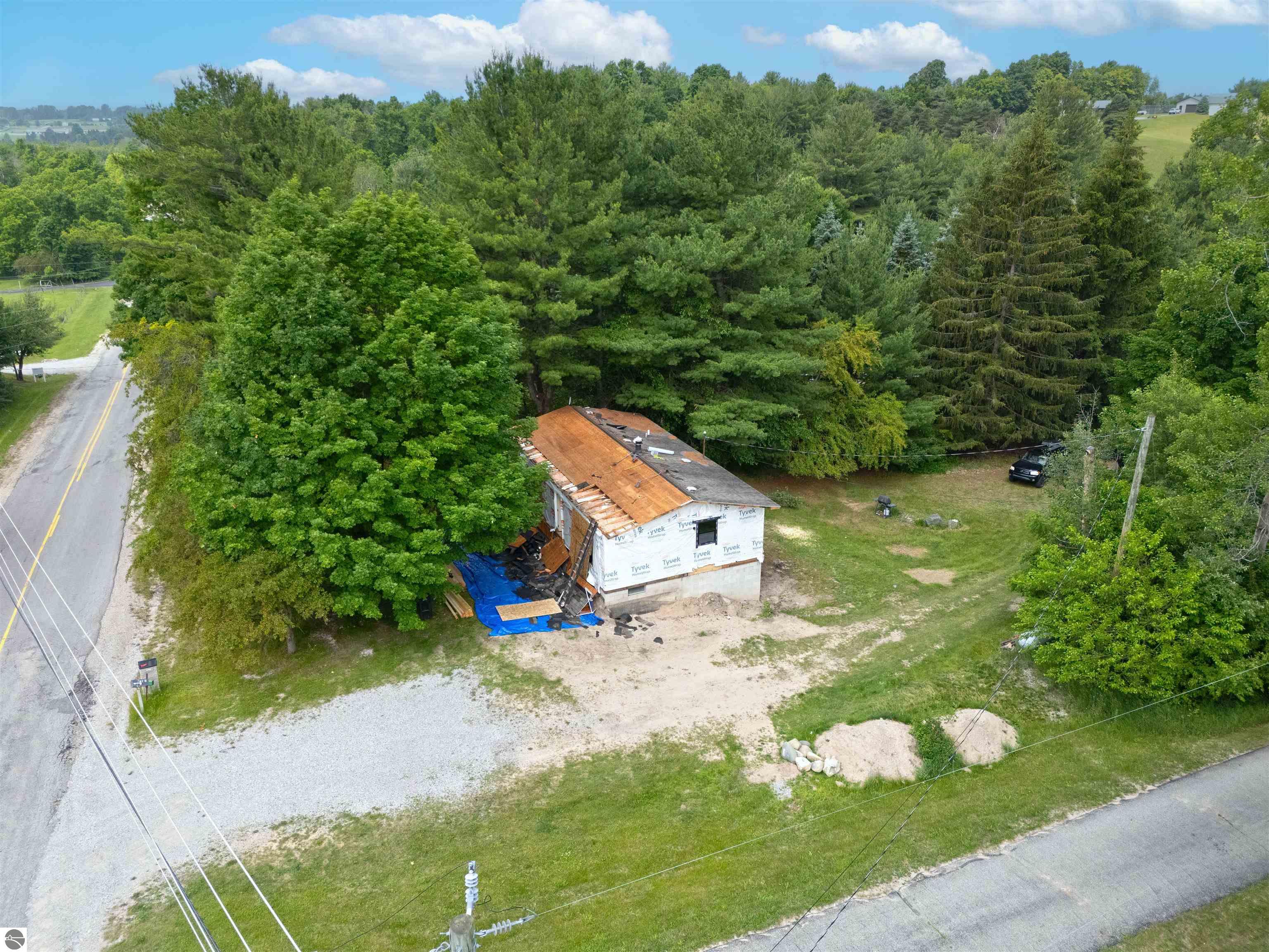 6173 Brackett Road