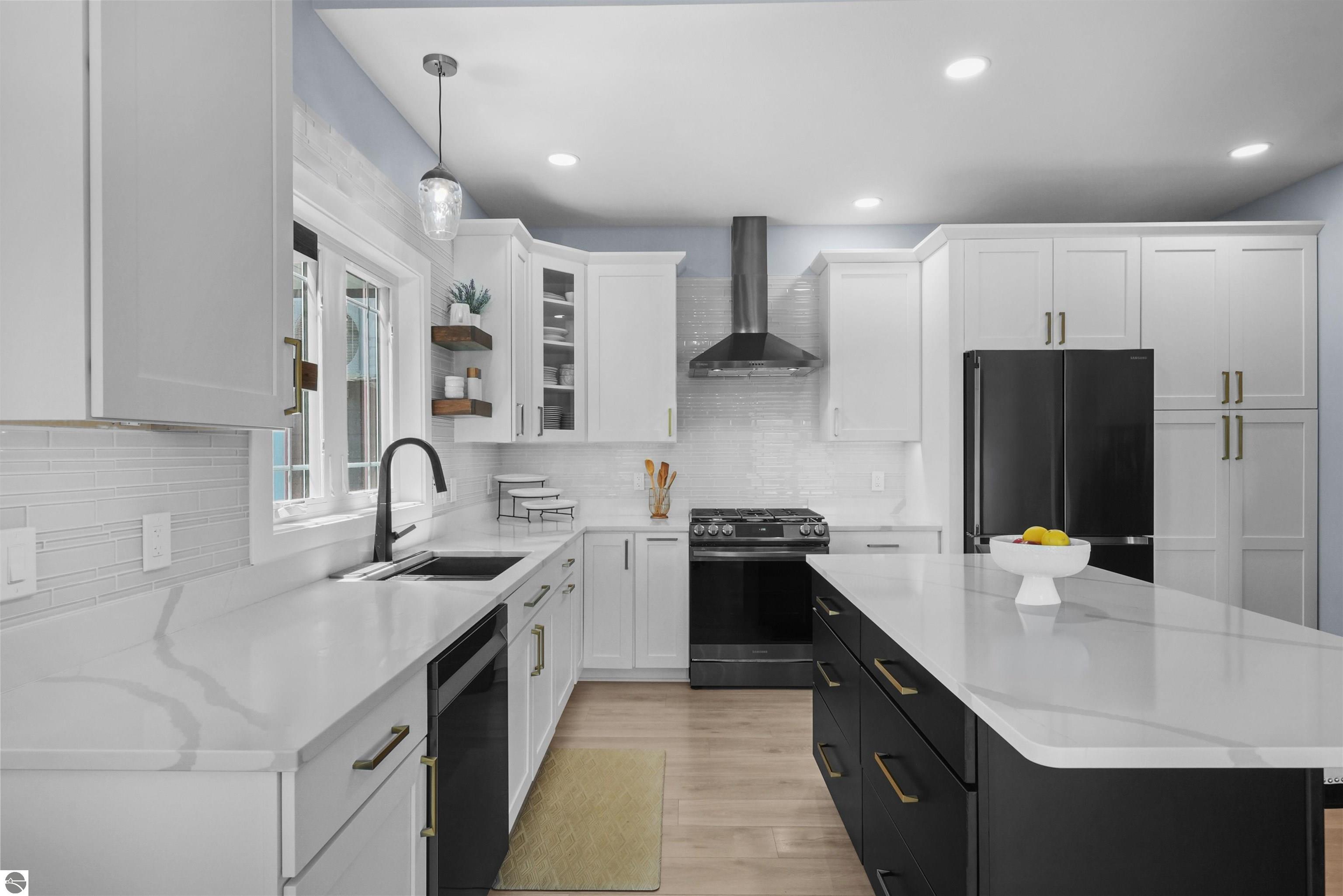 7086 Wolverine View Drive