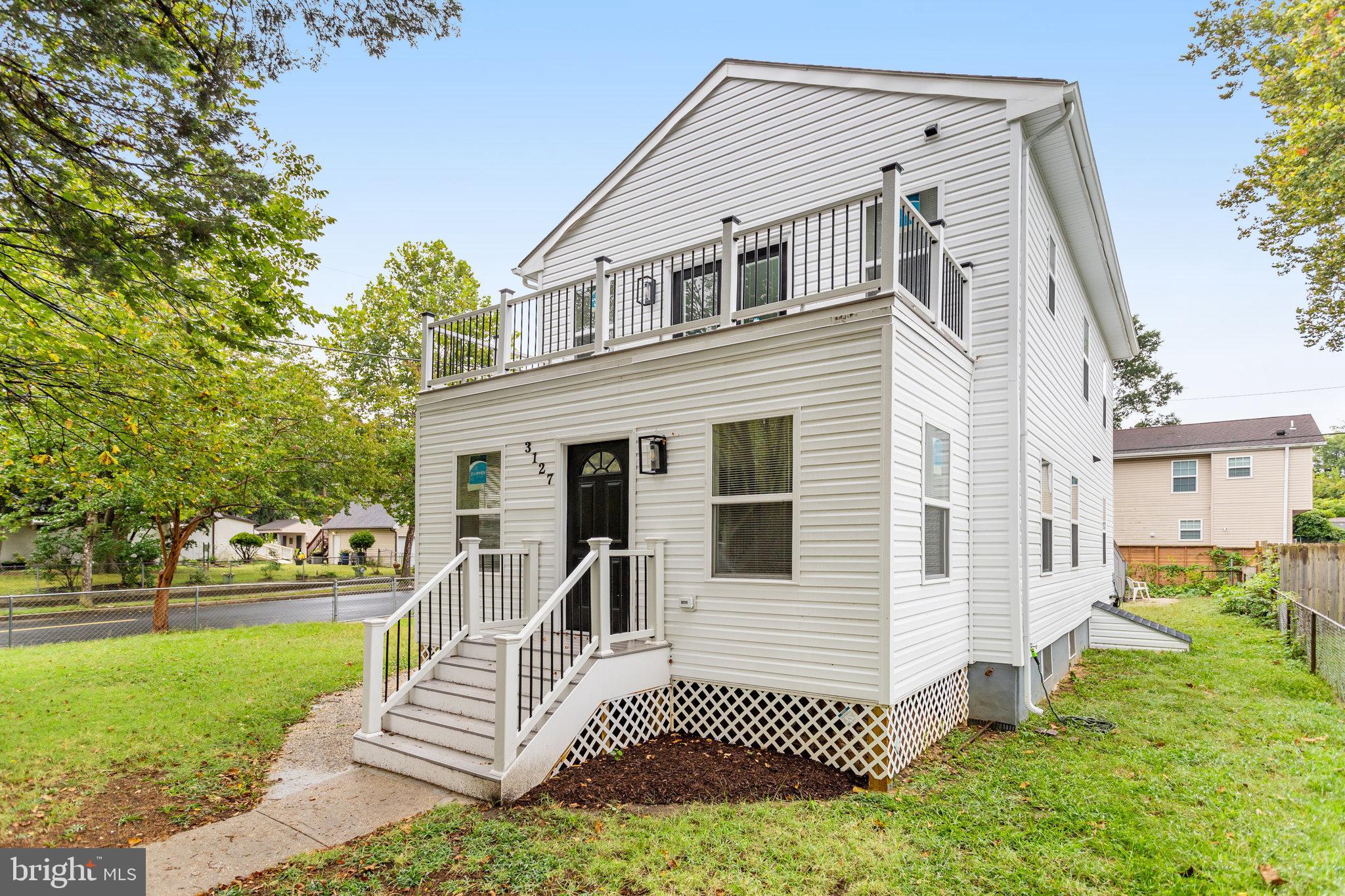 3127 G STREET SE