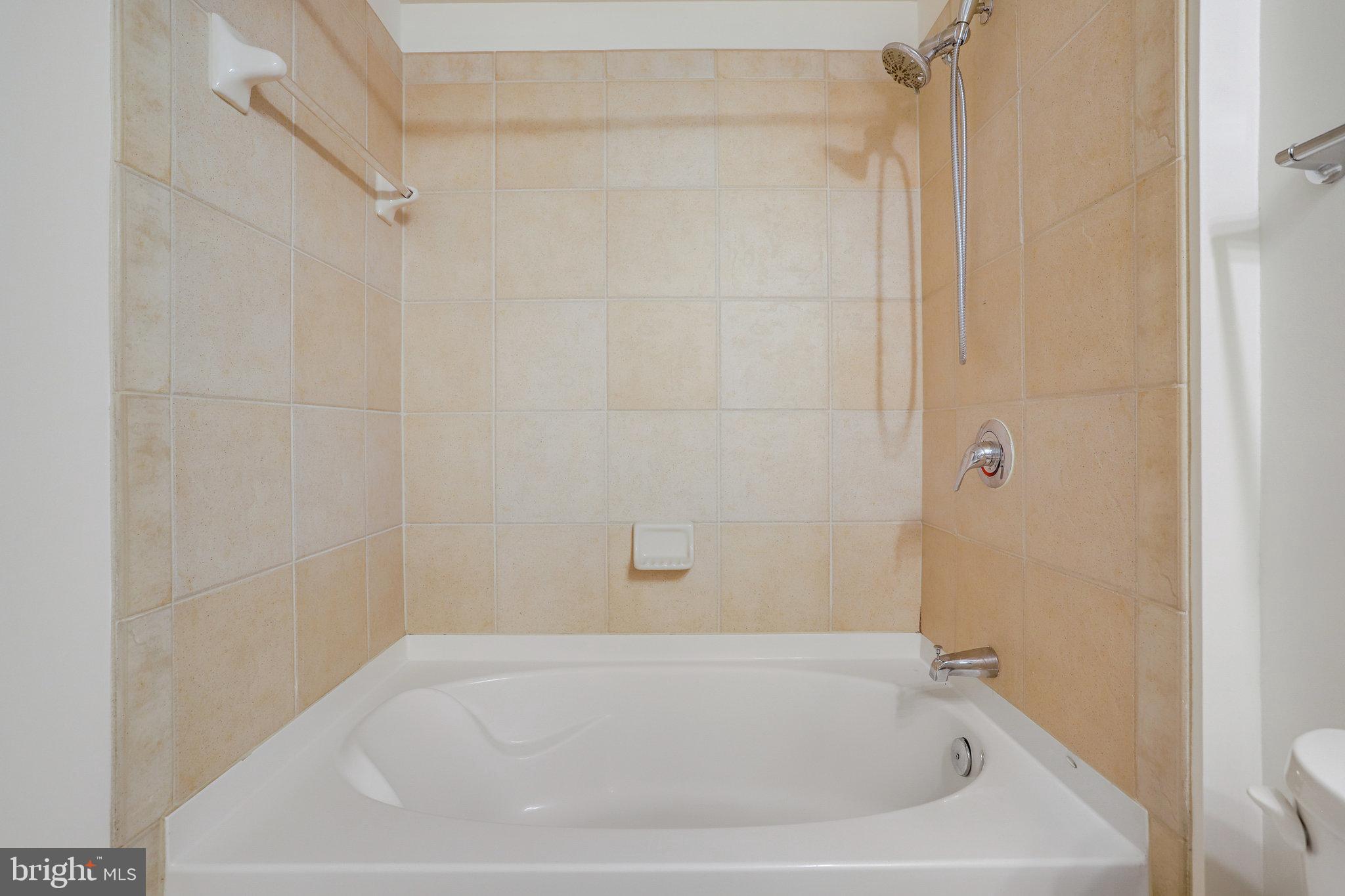 1021 N Garfield St #505