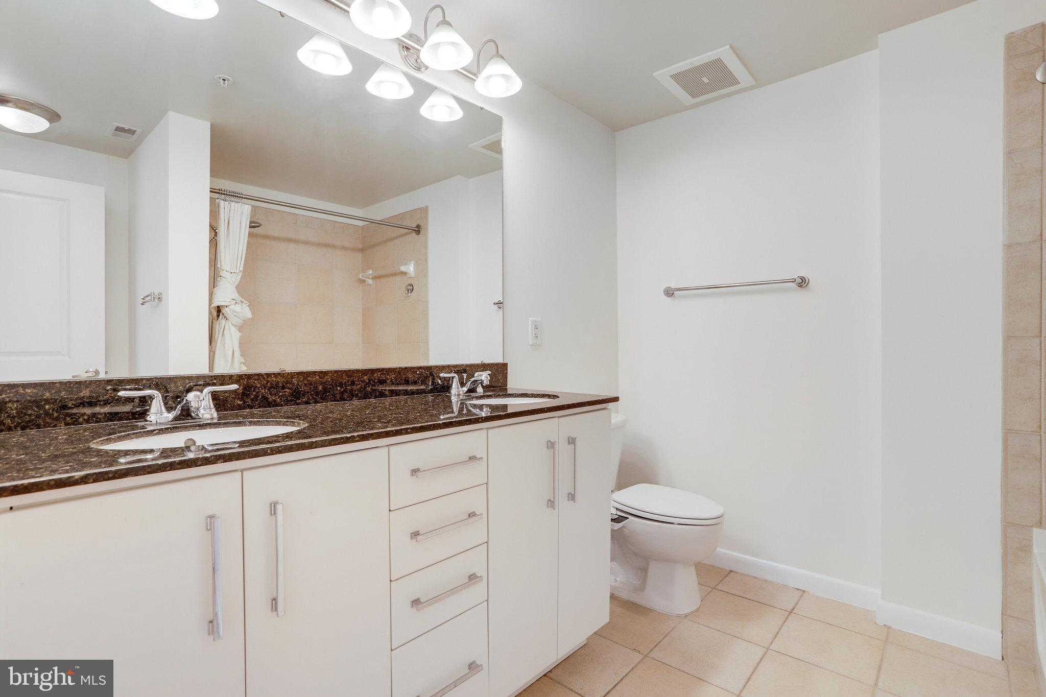 1021 N Garfield St #505