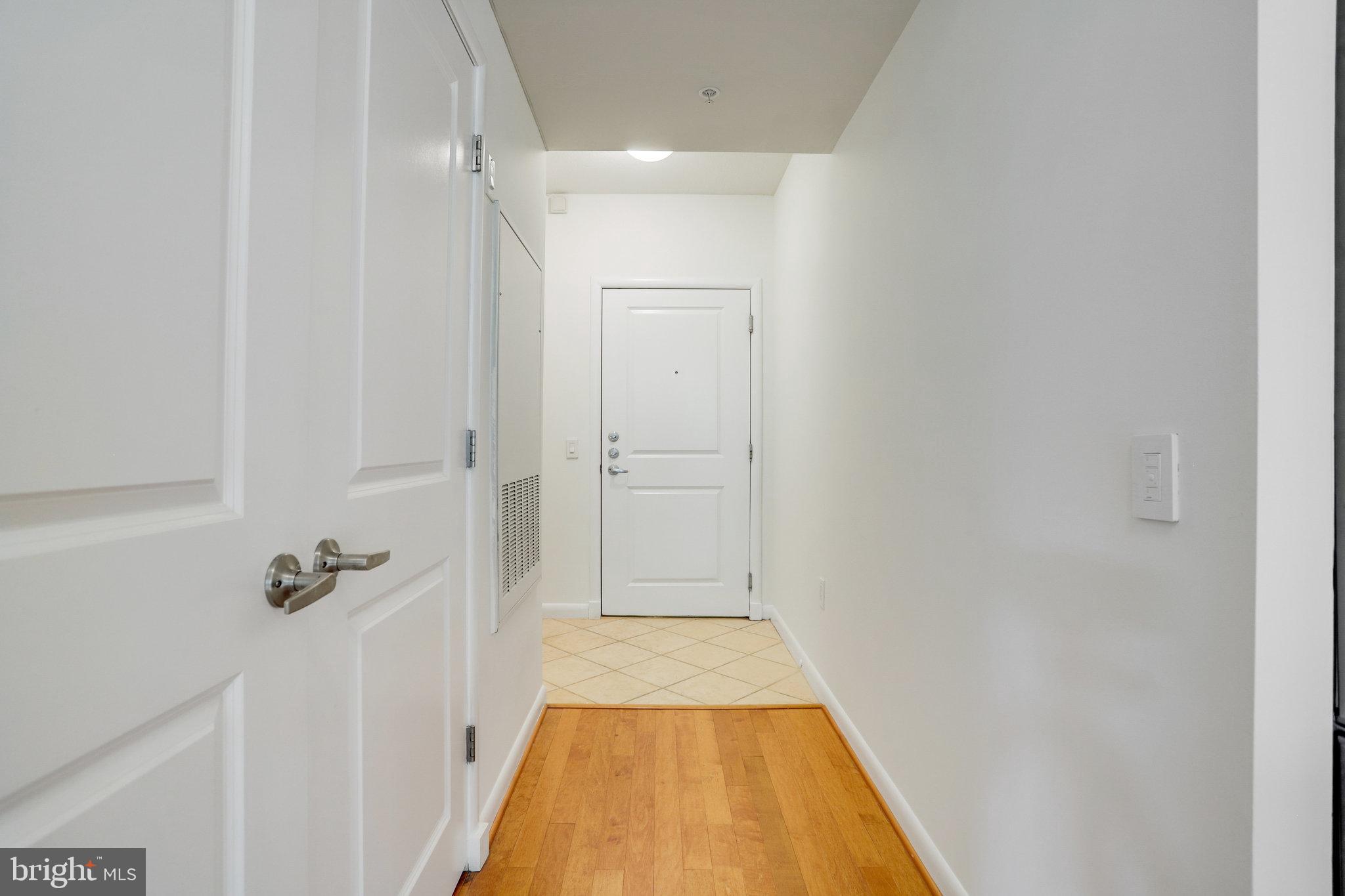 1021 N Garfield St #505