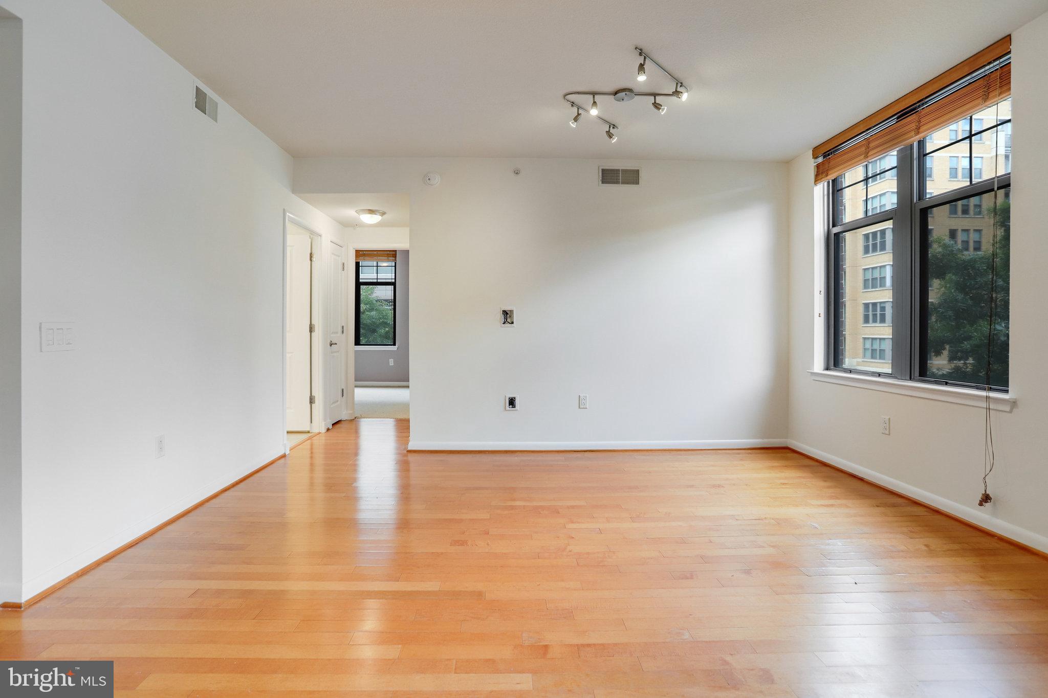 1021 N Garfield St #505