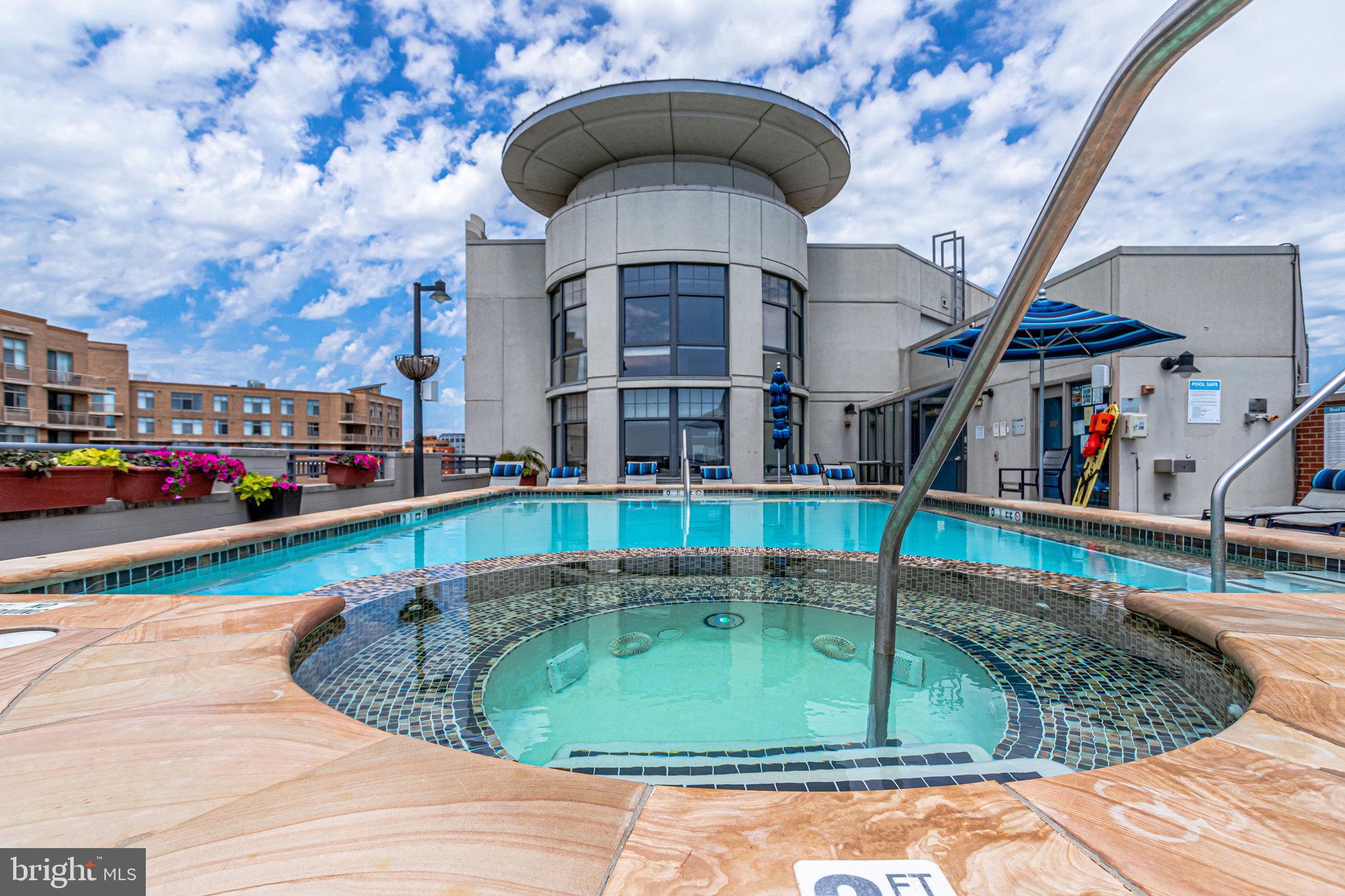 1021 N Garfield St #505