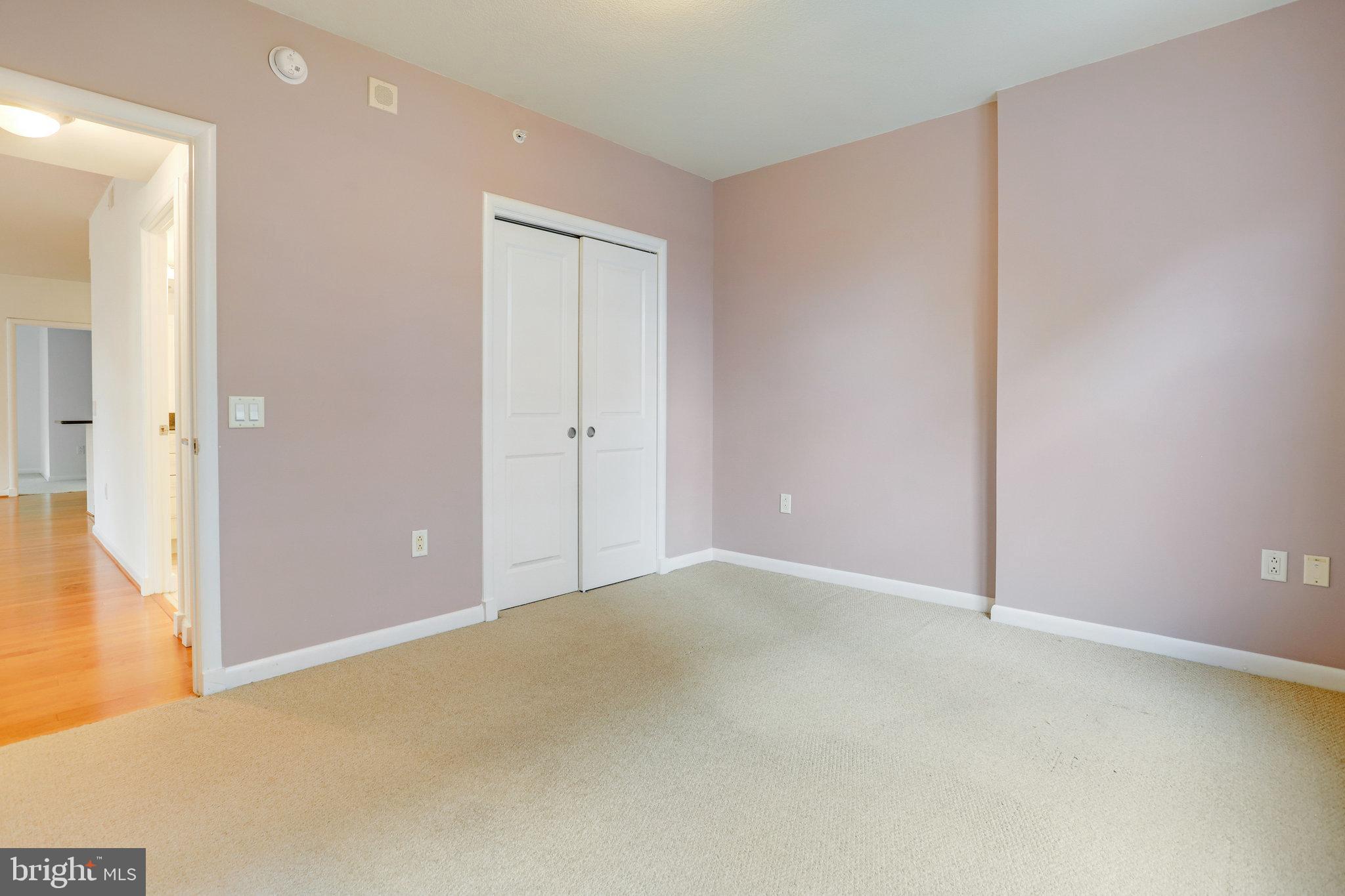 1021 N Garfield St #505