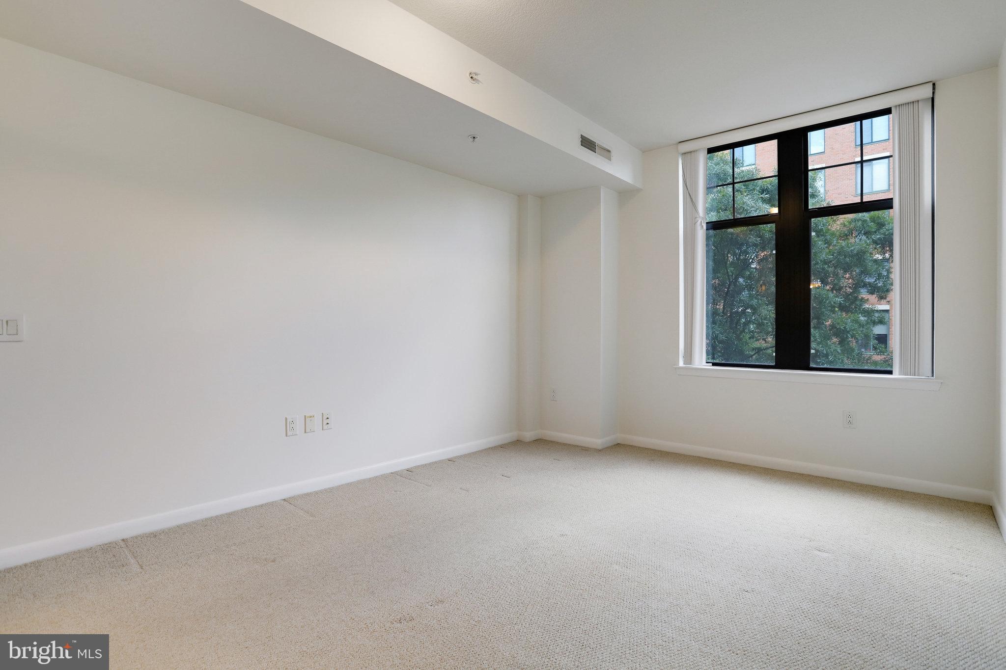 1021 N Garfield St #505