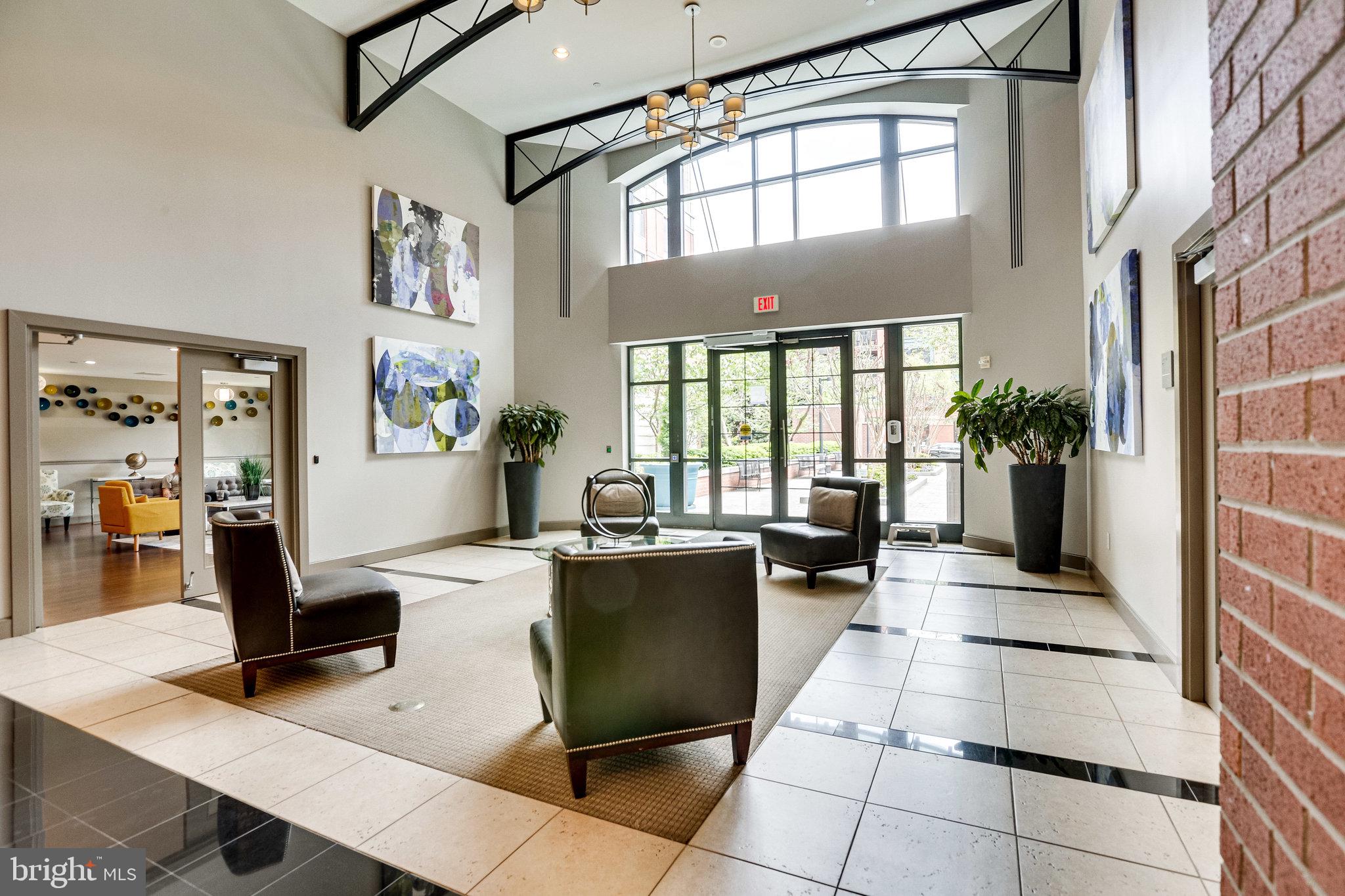 1021 N Garfield St #505