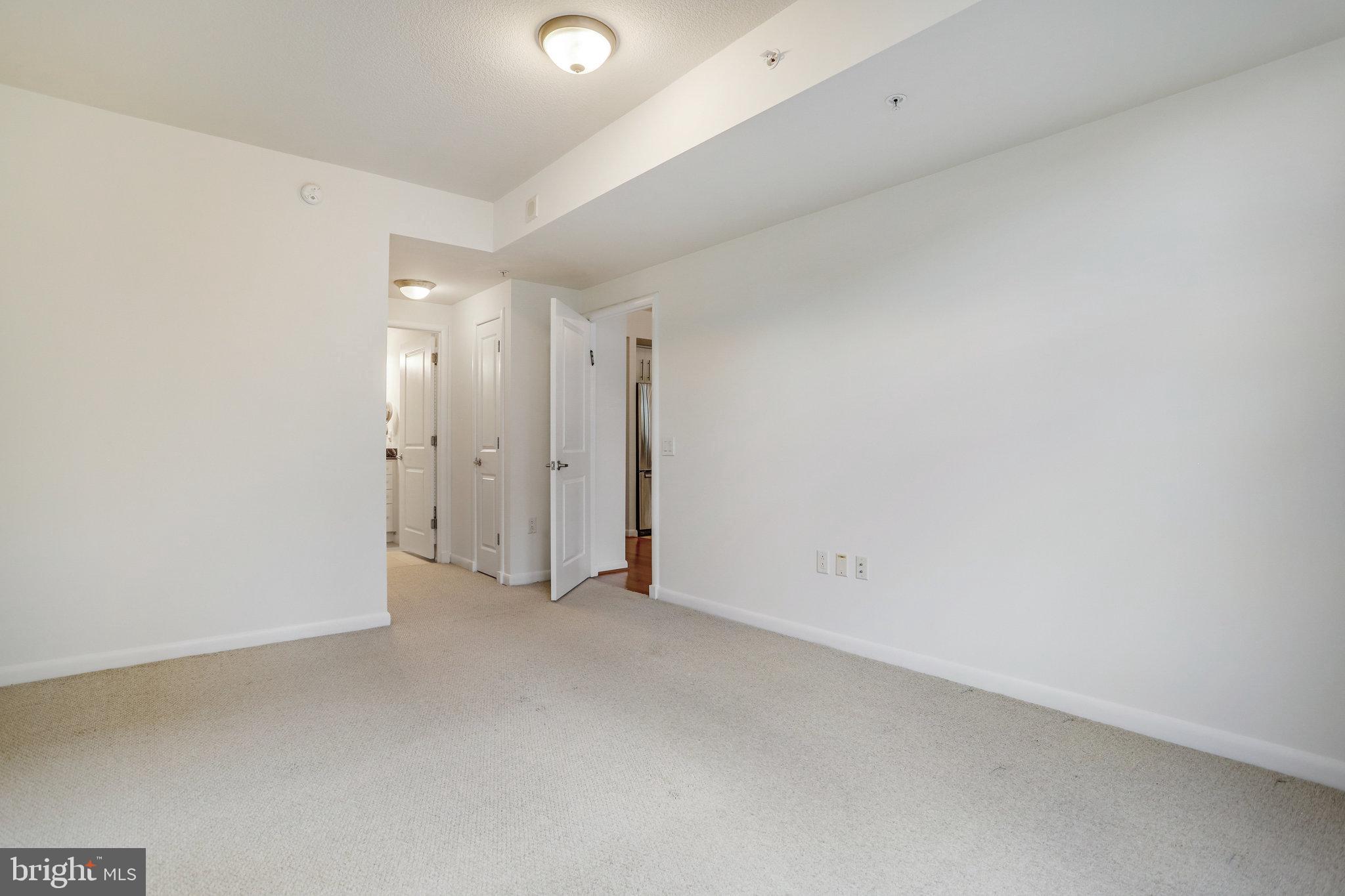 1021 N Garfield St #505