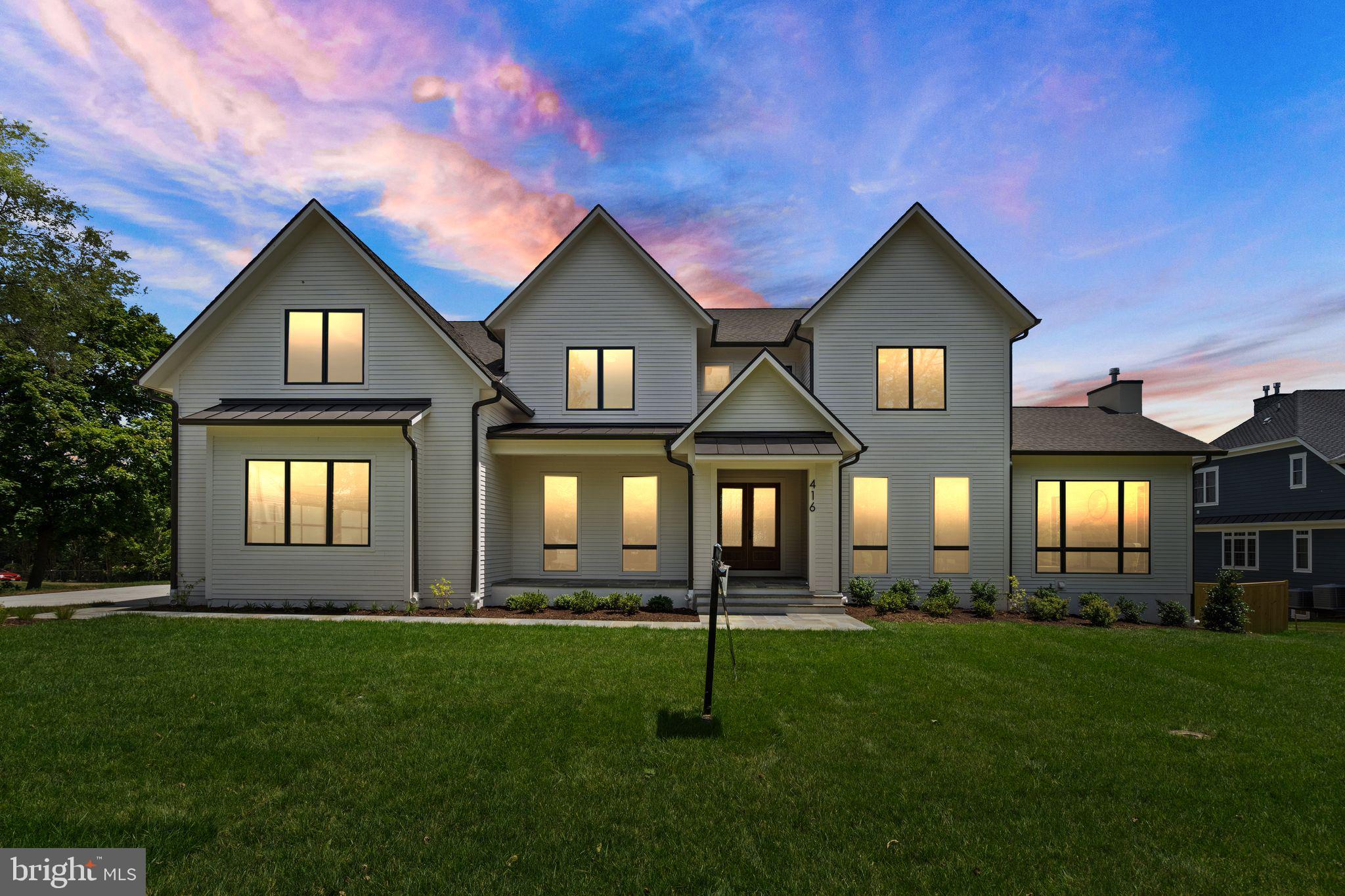 416 Windover AVENUE