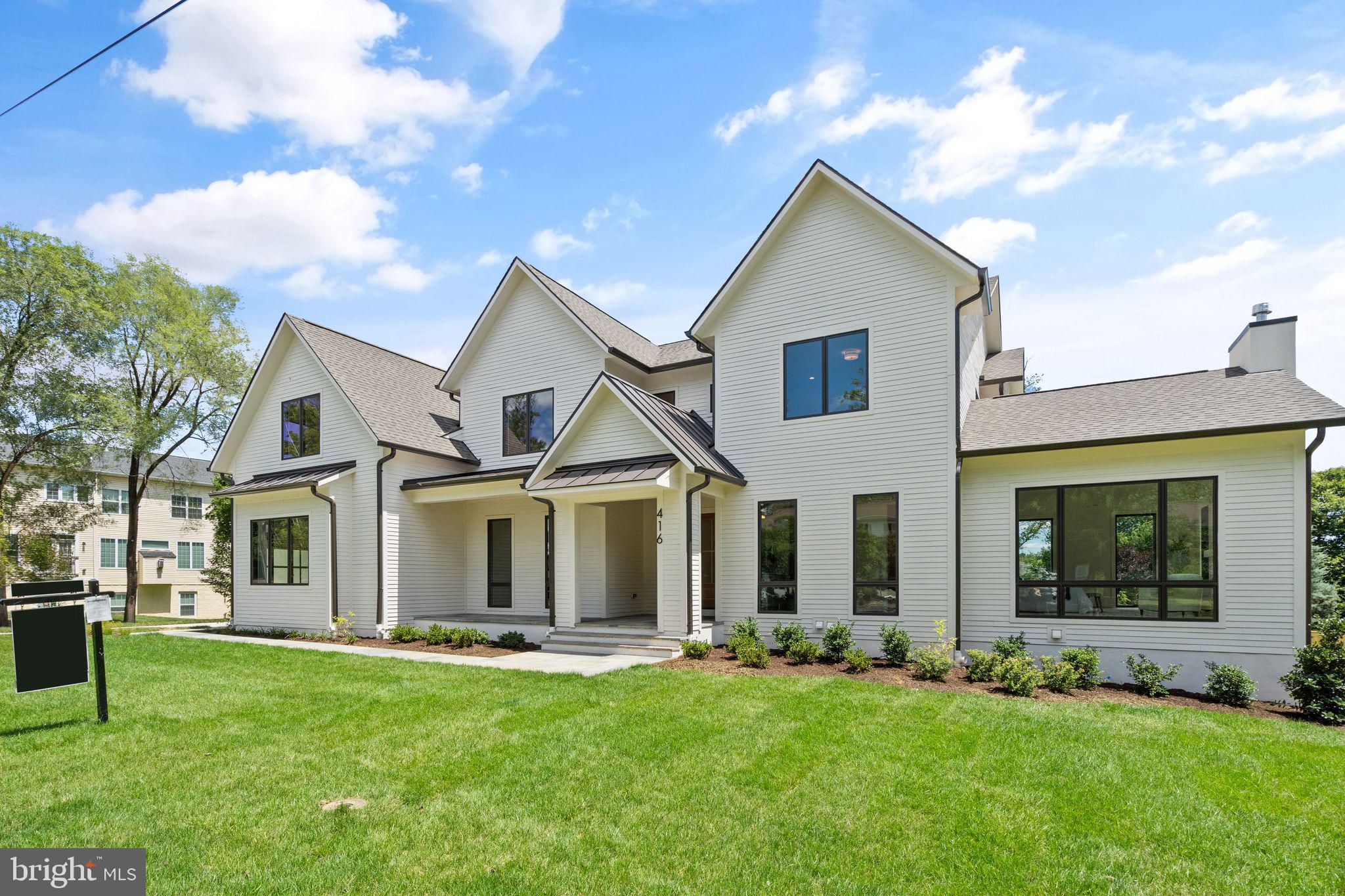 416 Windover AVENUE