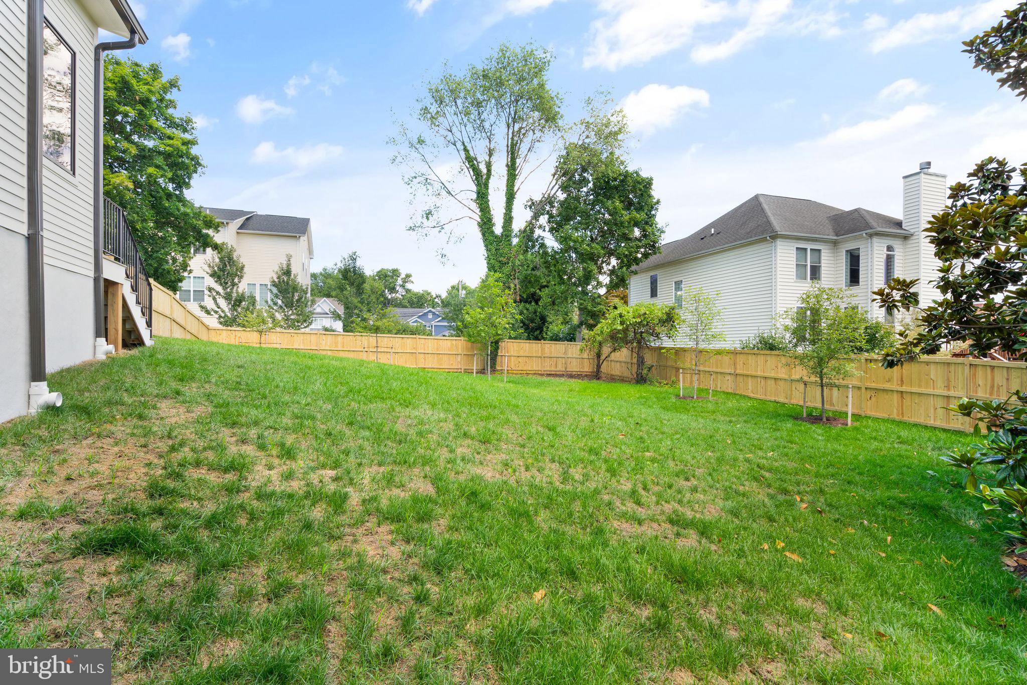 416 Windover AVENUE