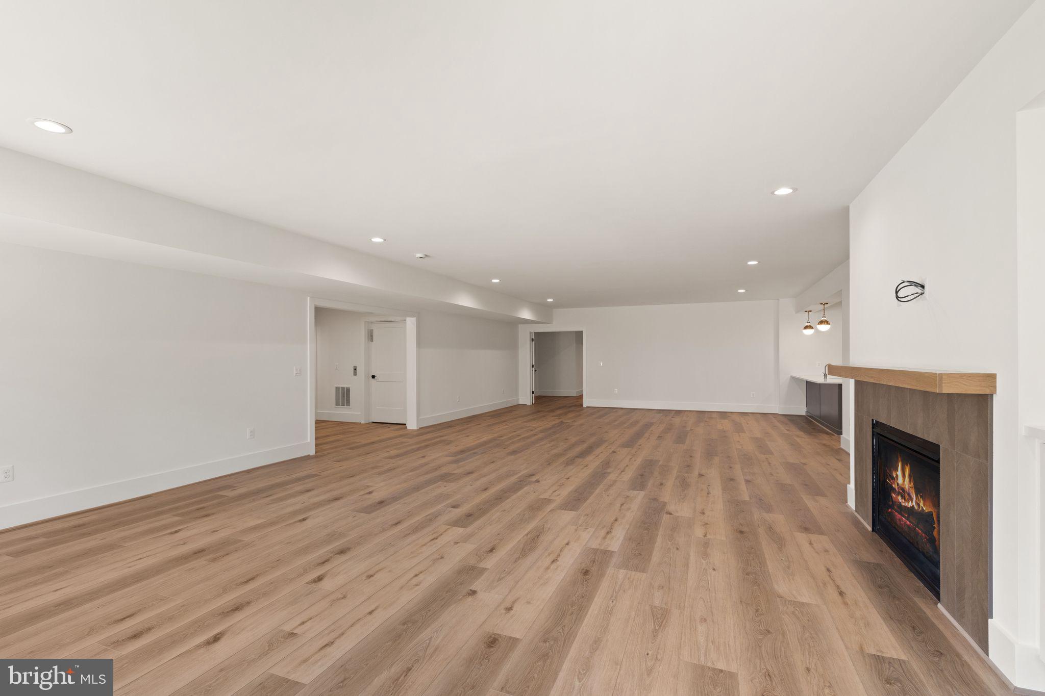 416 Windover AVENUE